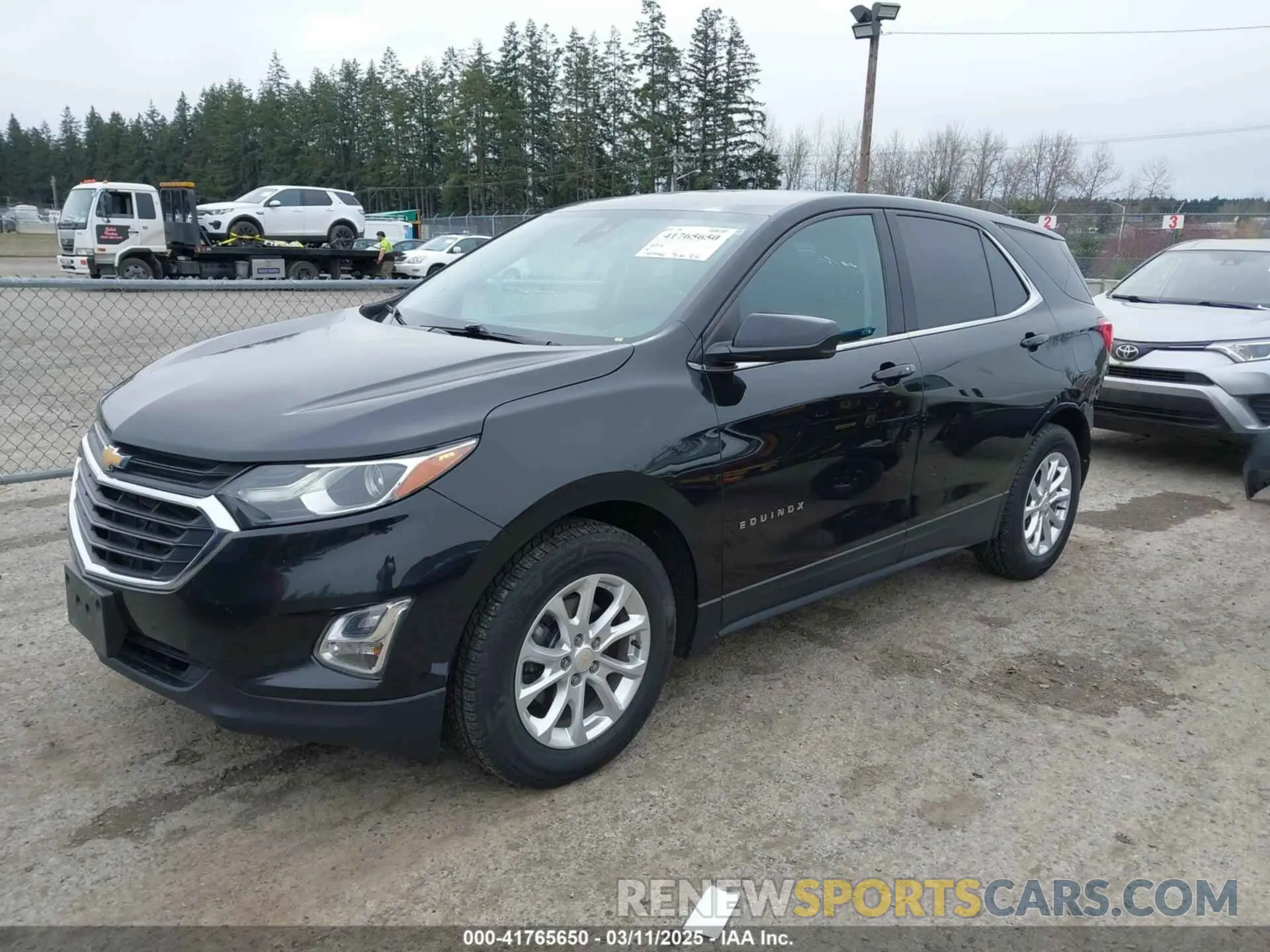 2 Photograph of a damaged car 2GNAXKEV5L6142198 CHEVROLET EQUINOX 2020