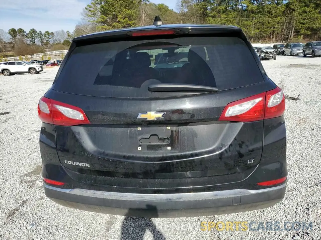 6 Photograph of a damaged car 2GNAXKEV5L6227249 CHEVROLET EQUINOX 2020