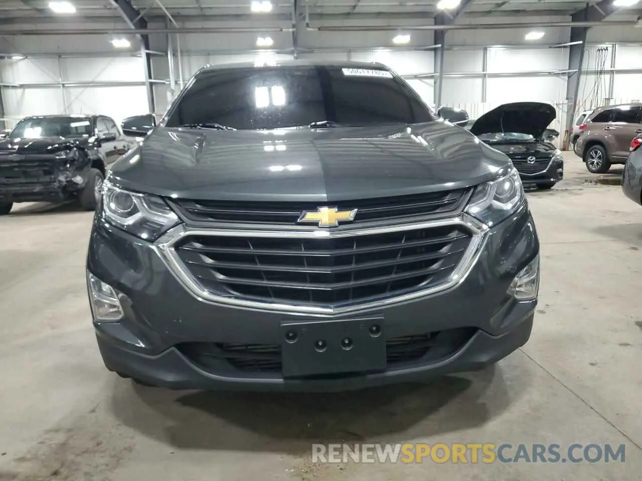 5 Photograph of a damaged car 2GNAXKEV5L6233522 CHEVROLET EQUINOX 2020