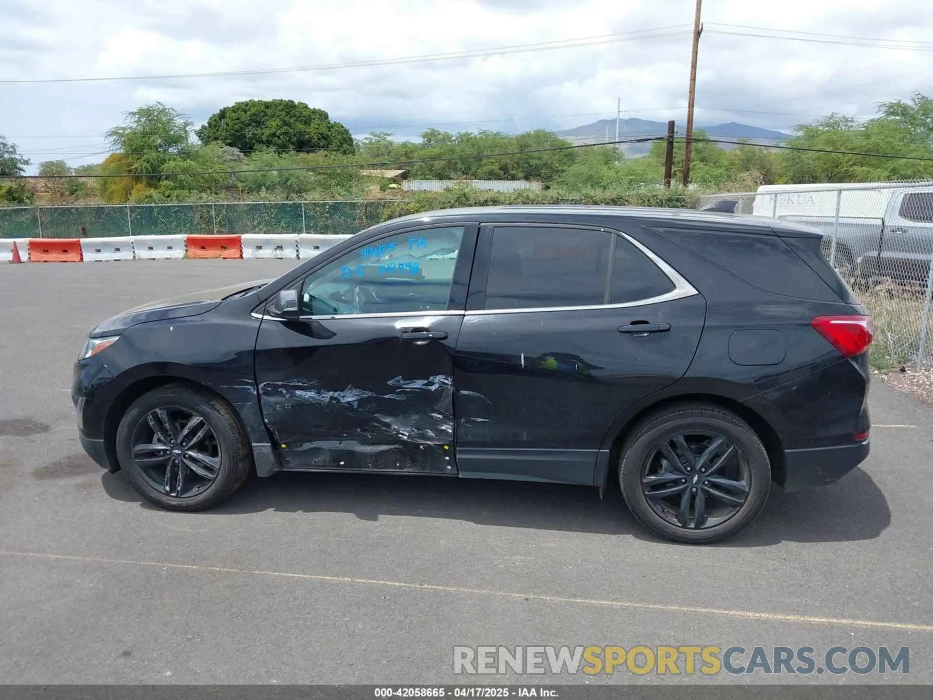 13 Фотография поврежденного автомобиля 2GNAXKEV5L6248537 CHEVROLET EQUINOX 2020