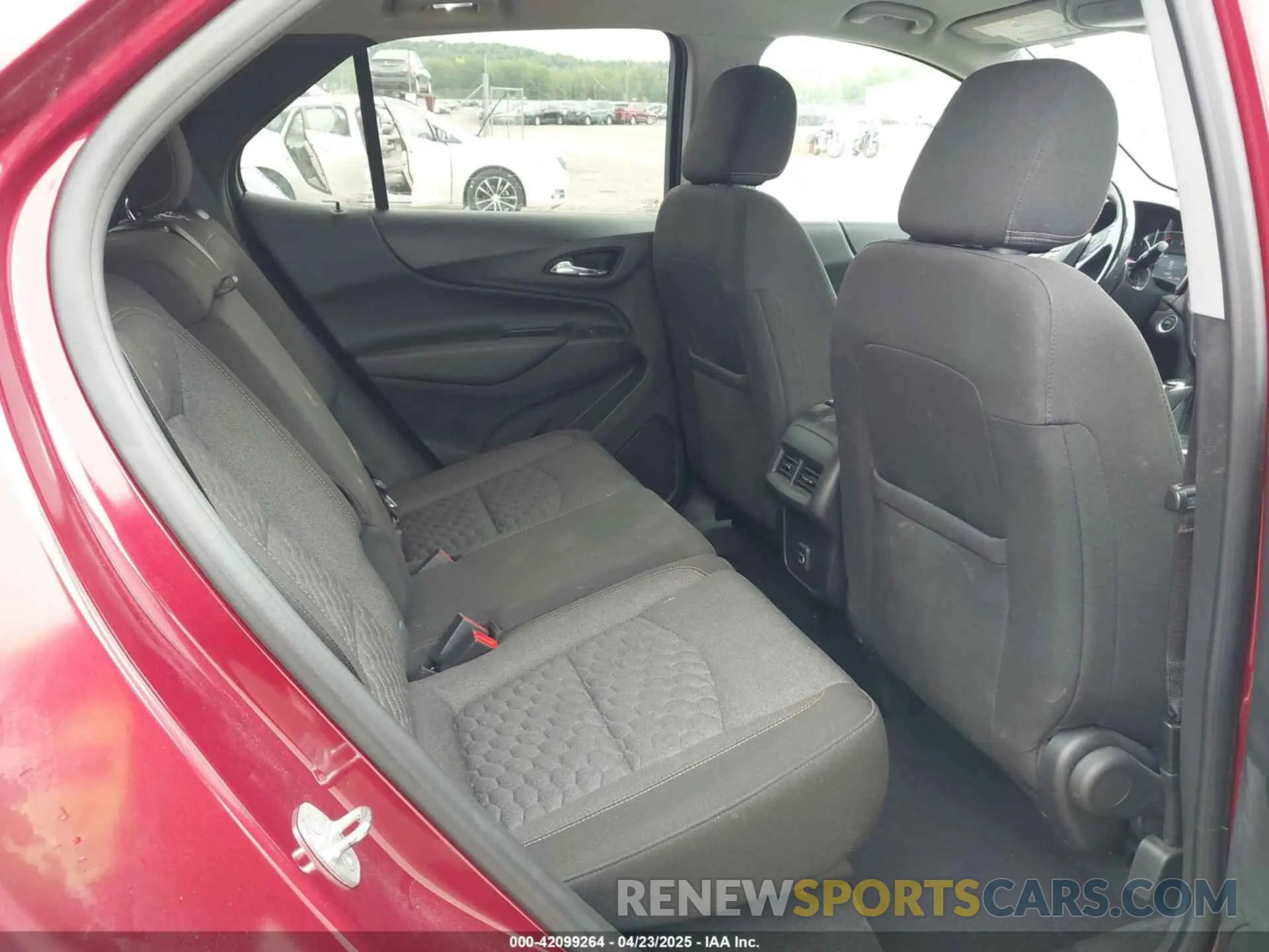 8 Фотография поврежденного автомобиля 2GNAXKEV5L6262664 CHEVROLET EQUINOX 2020