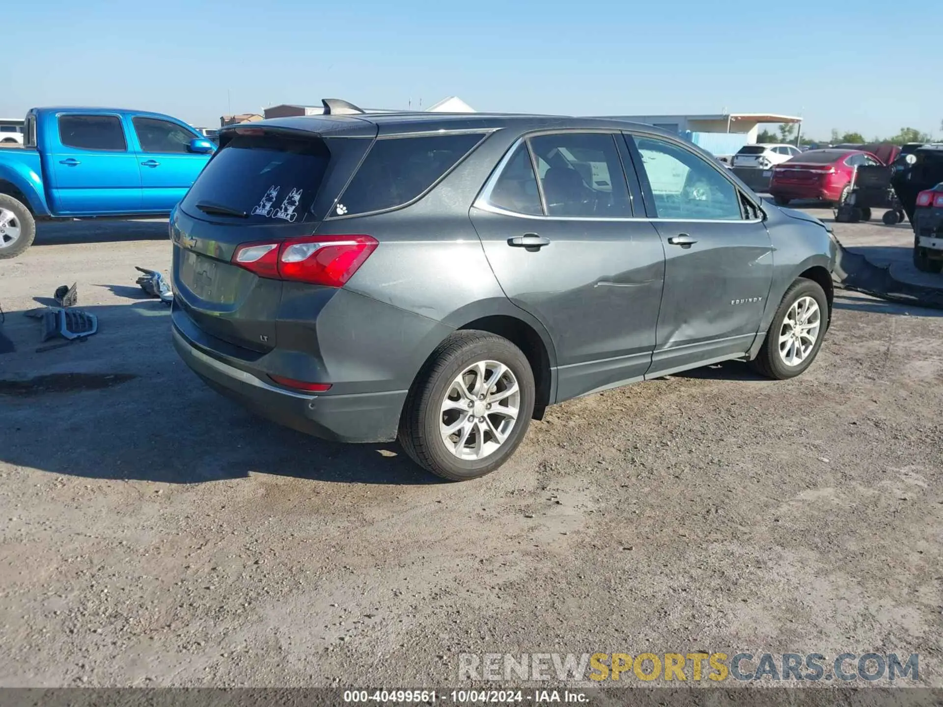 4 Фотография поврежденного автомобиля 2GNAXKEV6L6124440 CHEVROLET EQUINOX 2020