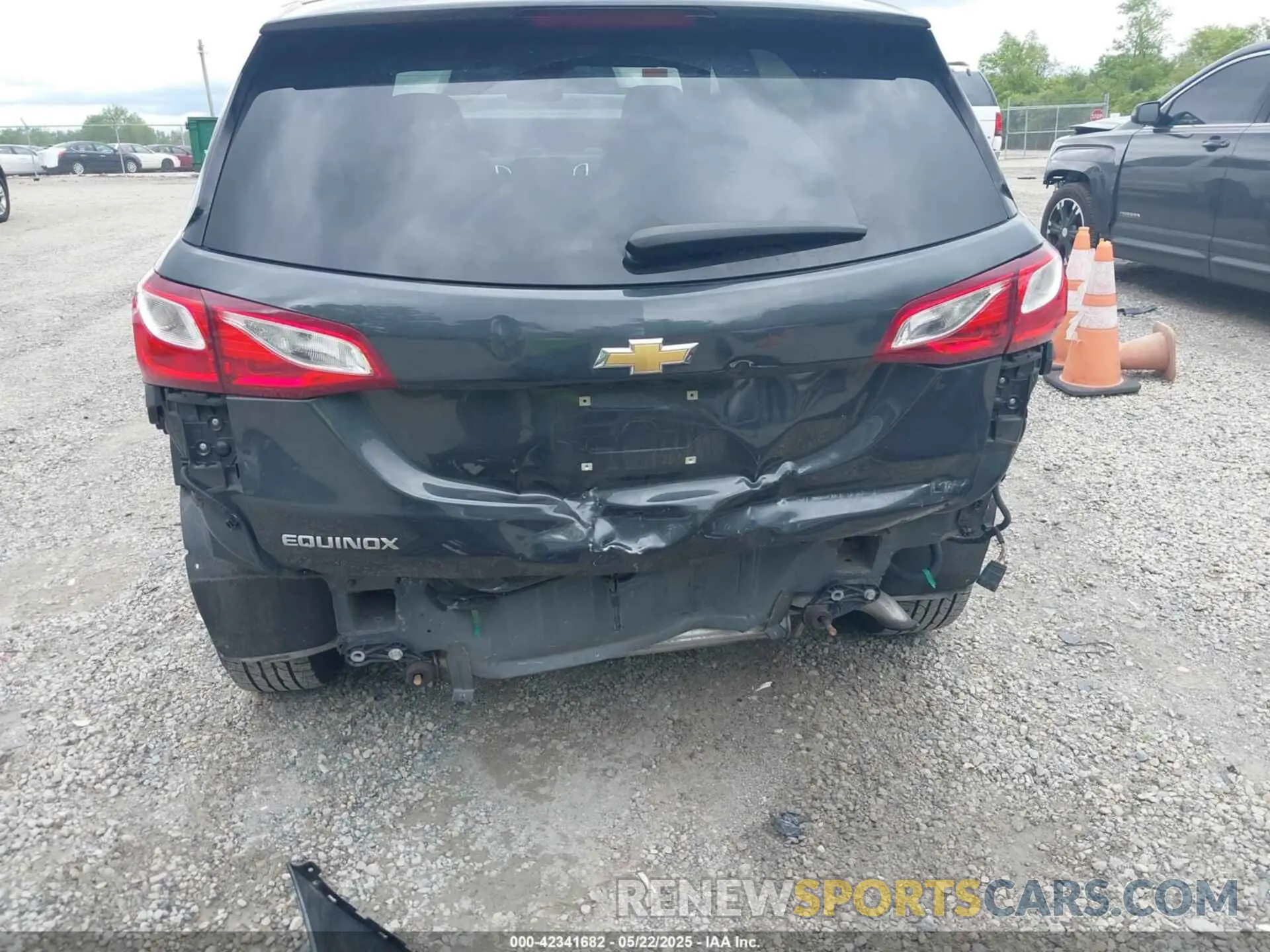 6 Фотография поврежденного автомобиля 2GNAXKEV6L6148740 CHEVROLET EQUINOX 2020