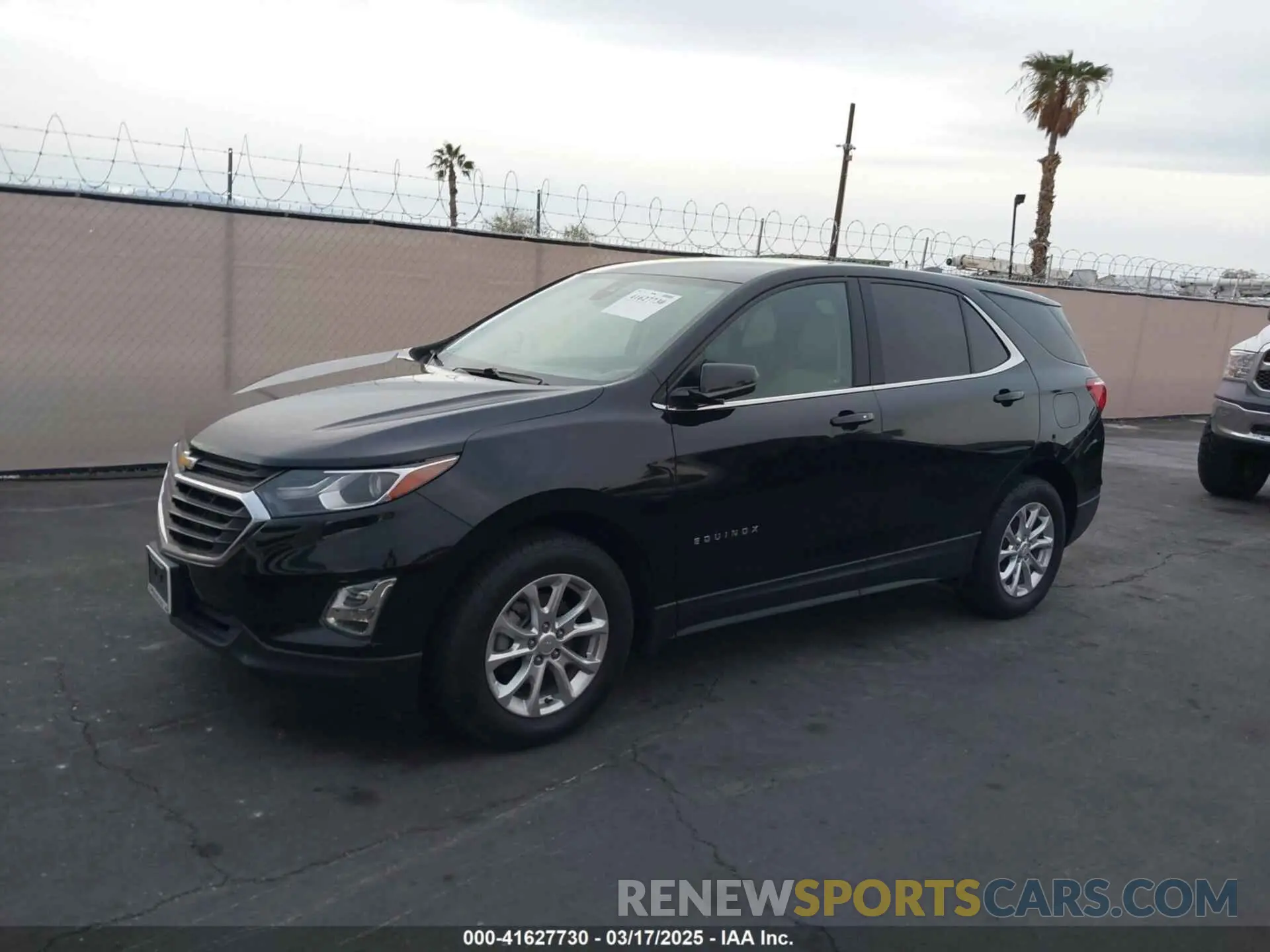14 Photograph of a damaged car 2GNAXKEV6L6188137 CHEVROLET EQUINOX 2020