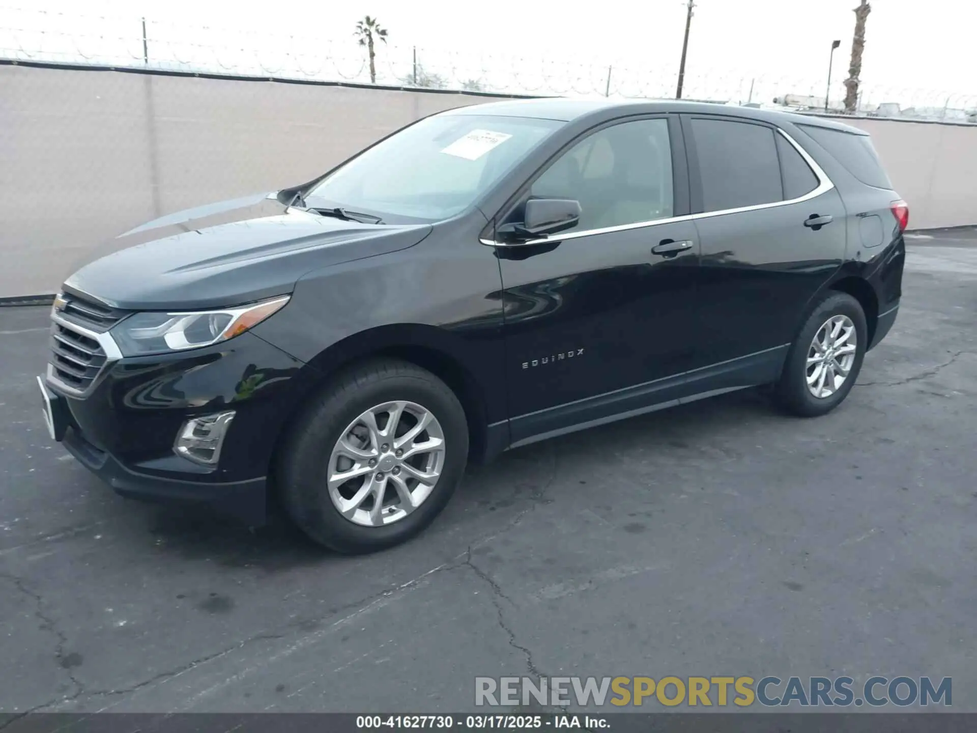 6 Photograph of a damaged car 2GNAXKEV6L6188137 CHEVROLET EQUINOX 2020