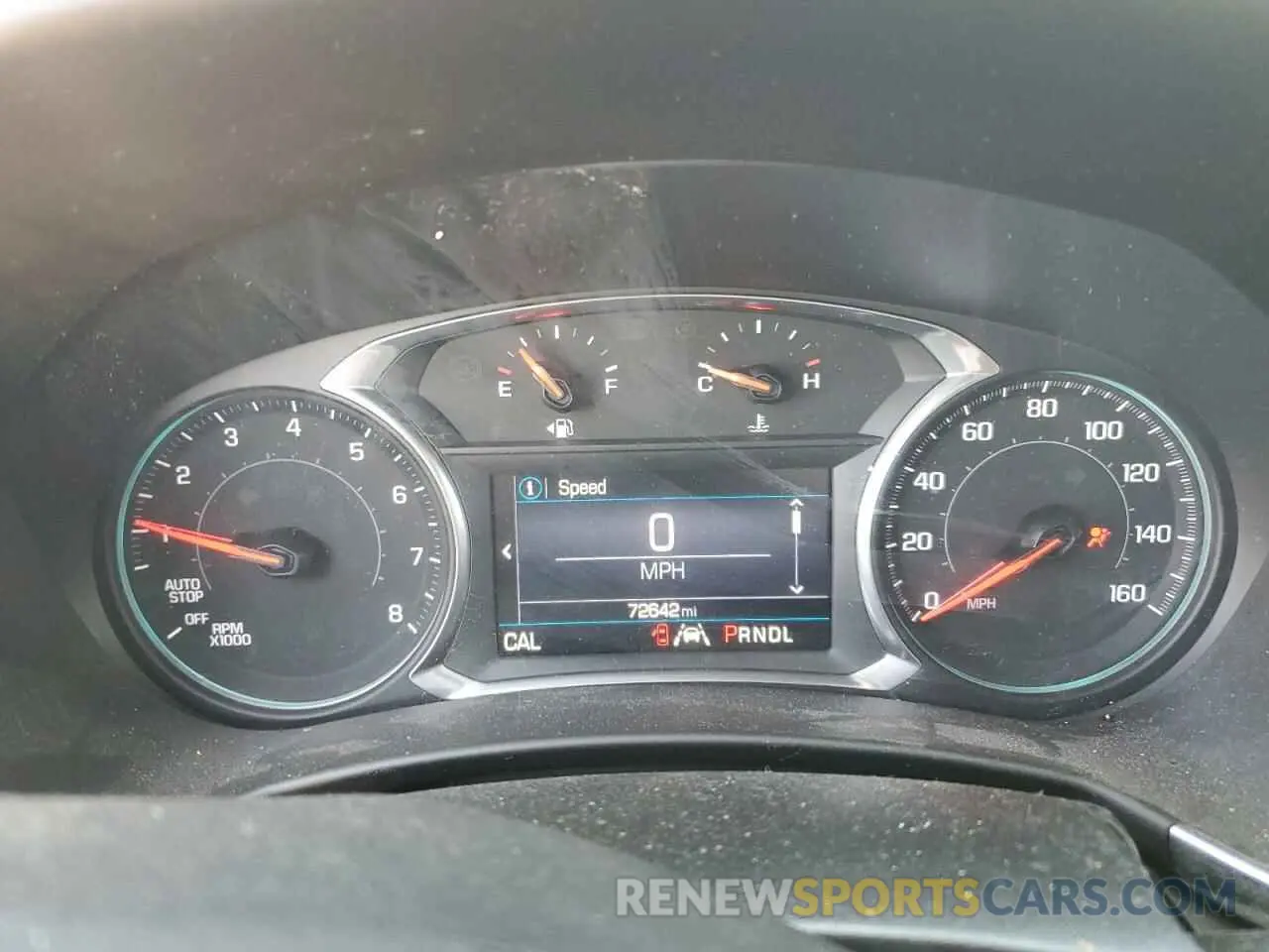 9 Photograph of a damaged car 2GNAXKEV6L6240222 CHEVROLET EQUINOX 2020