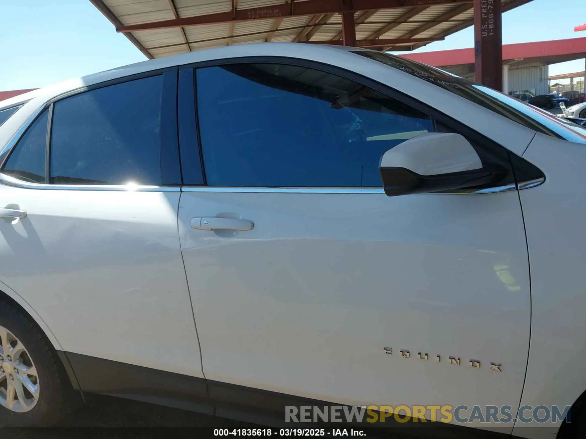 13 Photograph of a damaged car 2GNAXKEV7L6220979 CHEVROLET EQUINOX 2020