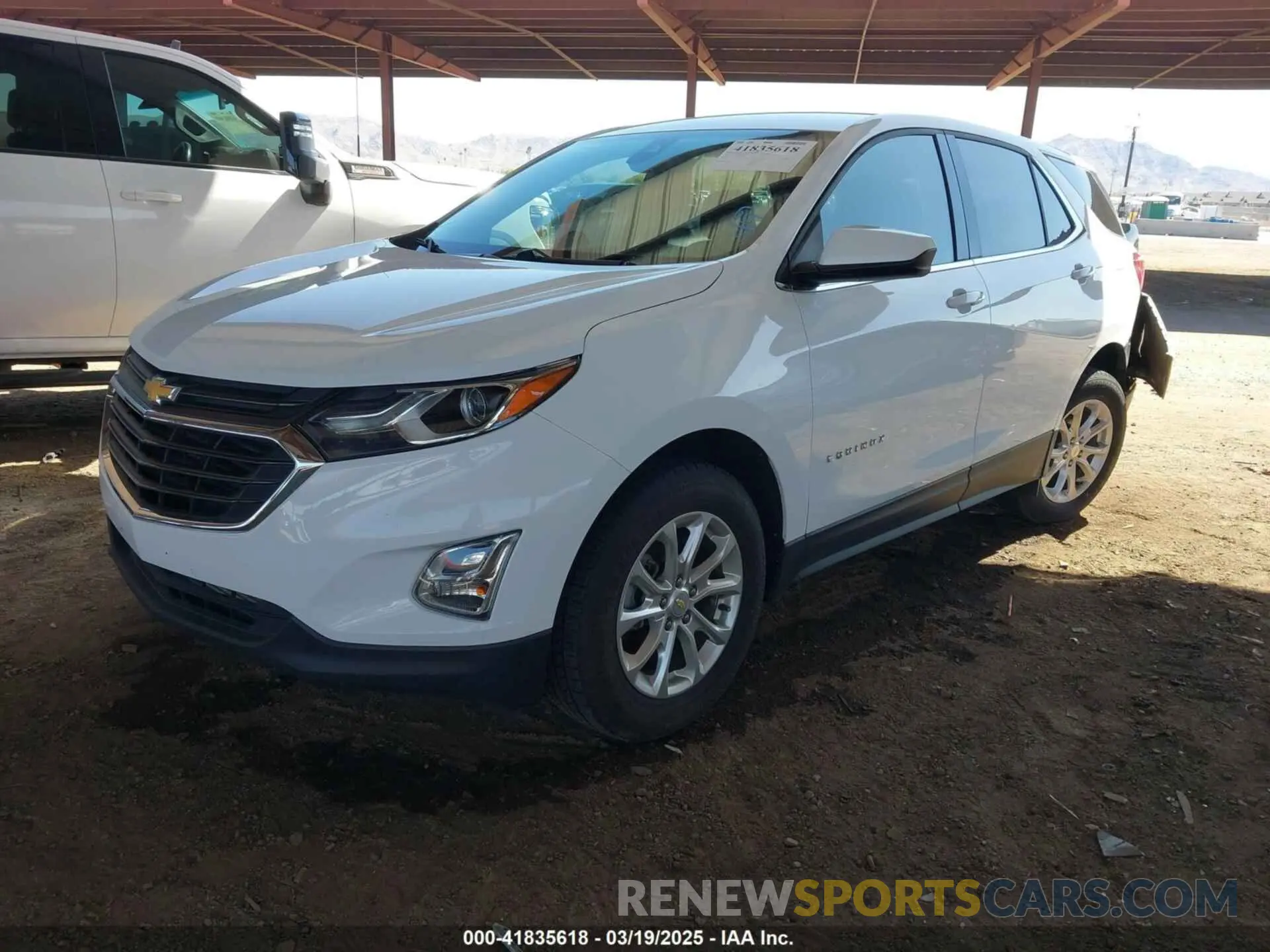 2 Photograph of a damaged car 2GNAXKEV7L6220979 CHEVROLET EQUINOX 2020