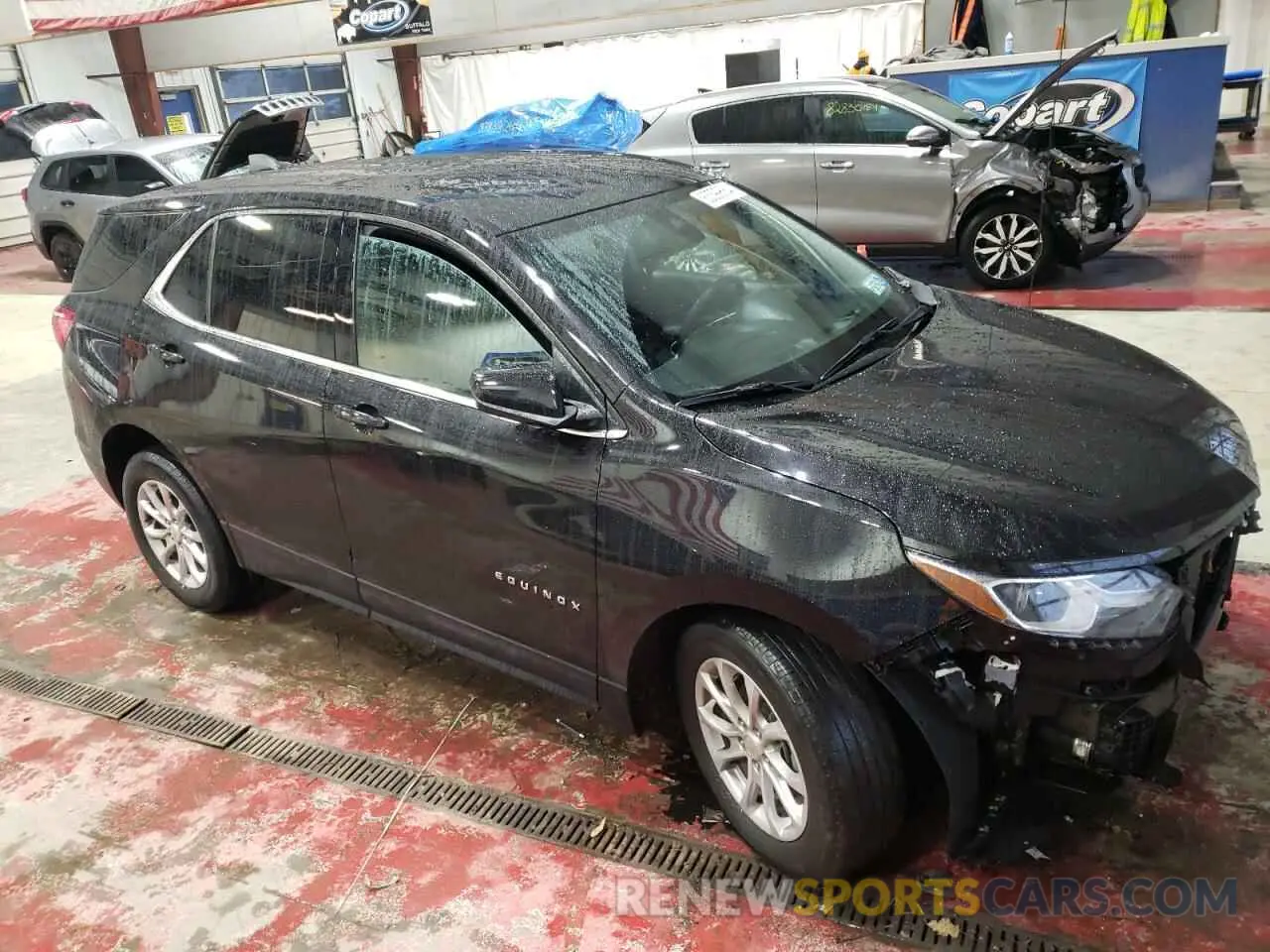 4 Photograph of a damaged car 2GNAXKEV7L6224238 CHEVROLET EQUINOX 2020