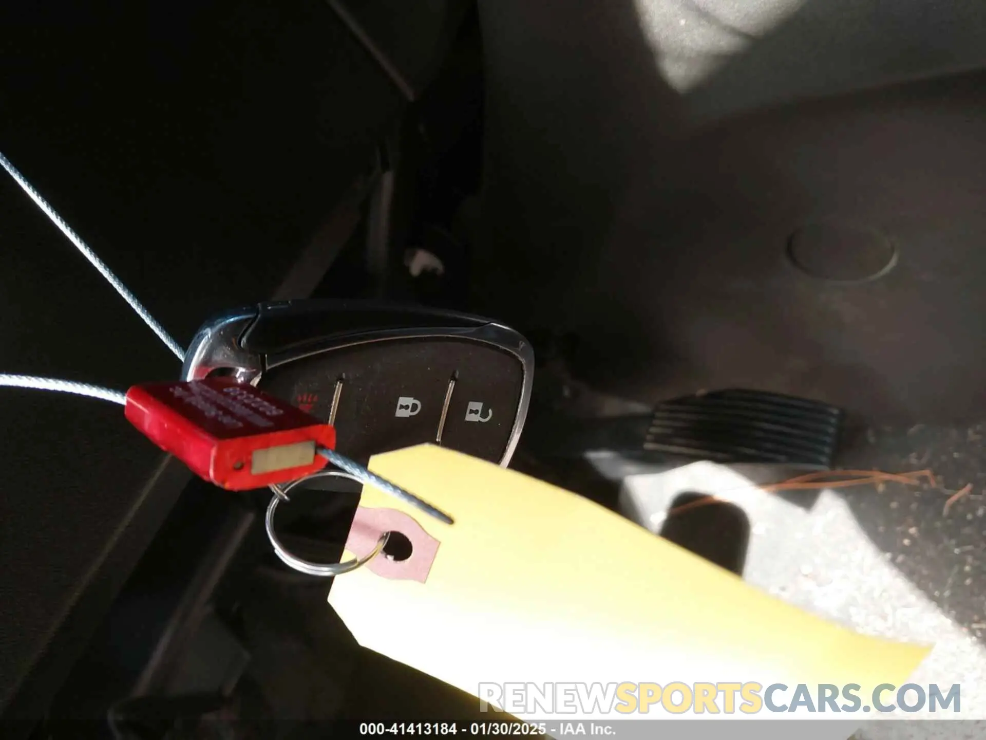 11 Photograph of a damaged car 2GNAXKEV7L6233294 CHEVROLET EQUINOX 2020