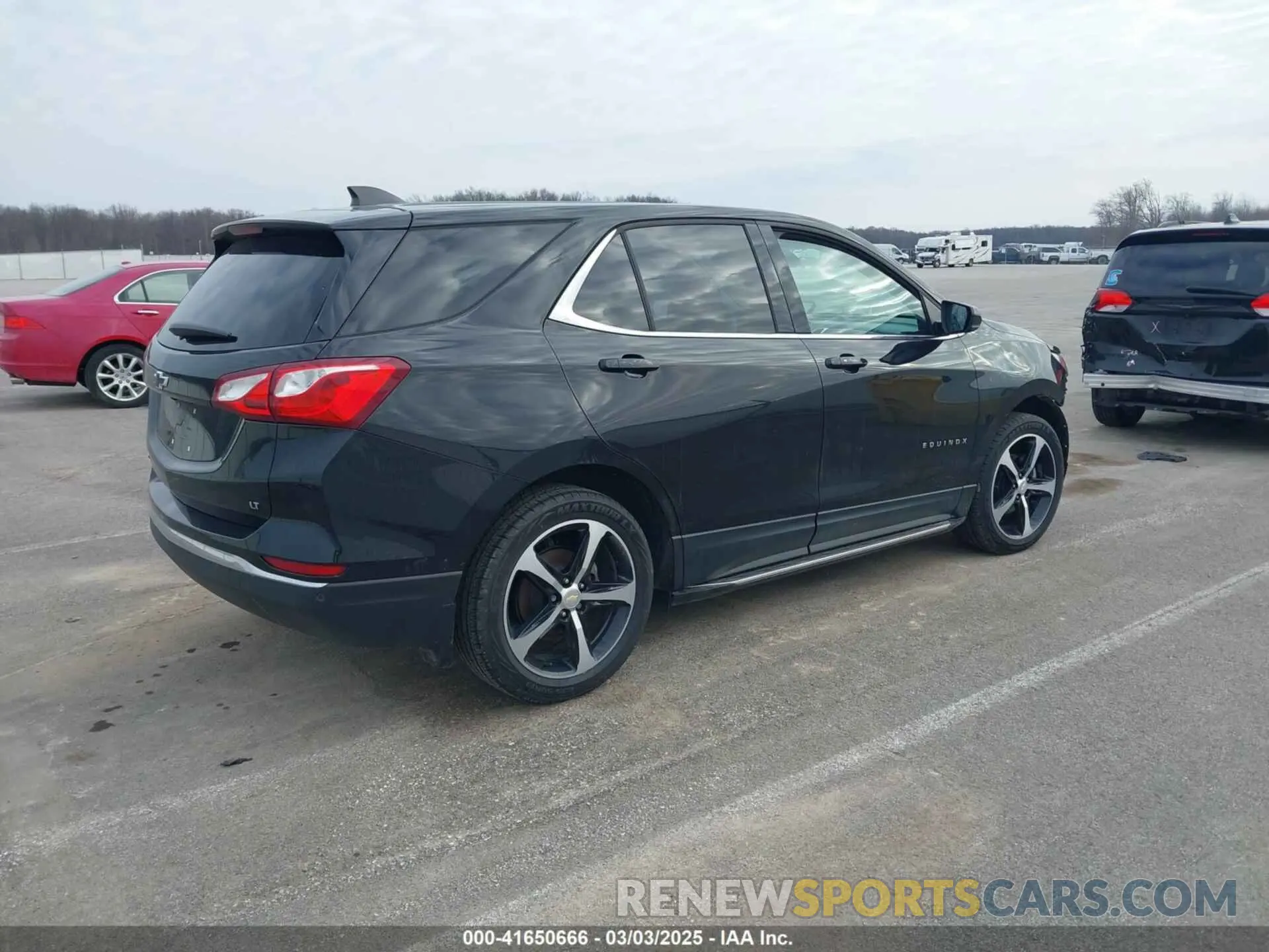 4 Фотография поврежденного автомобиля 2GNAXKEV8L6105369 CHEVROLET EQUINOX 2020