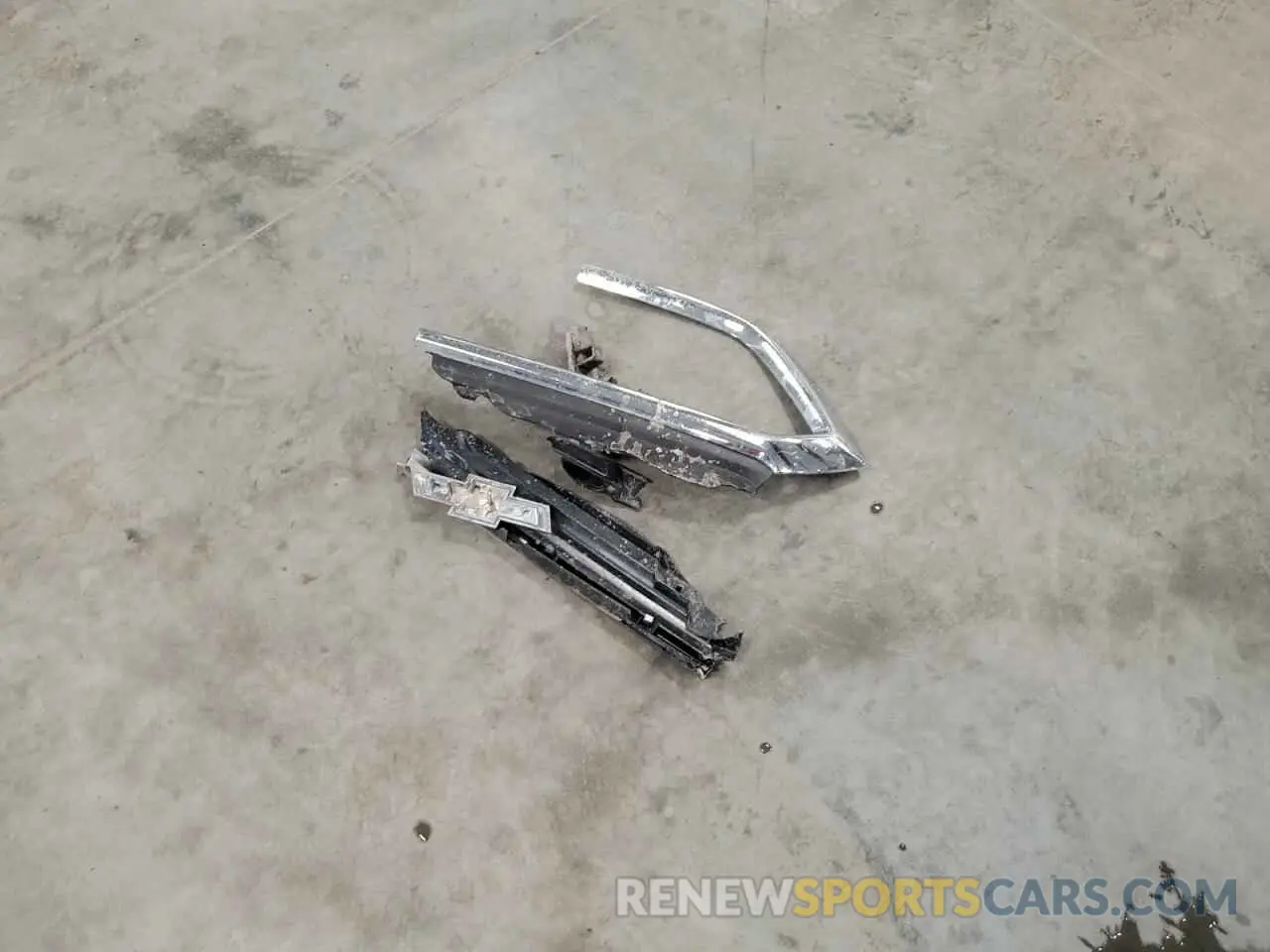 13 Фотография поврежденного автомобиля 2GNAXKEV8L6147850 CHEVROLET EQUINOX 2020