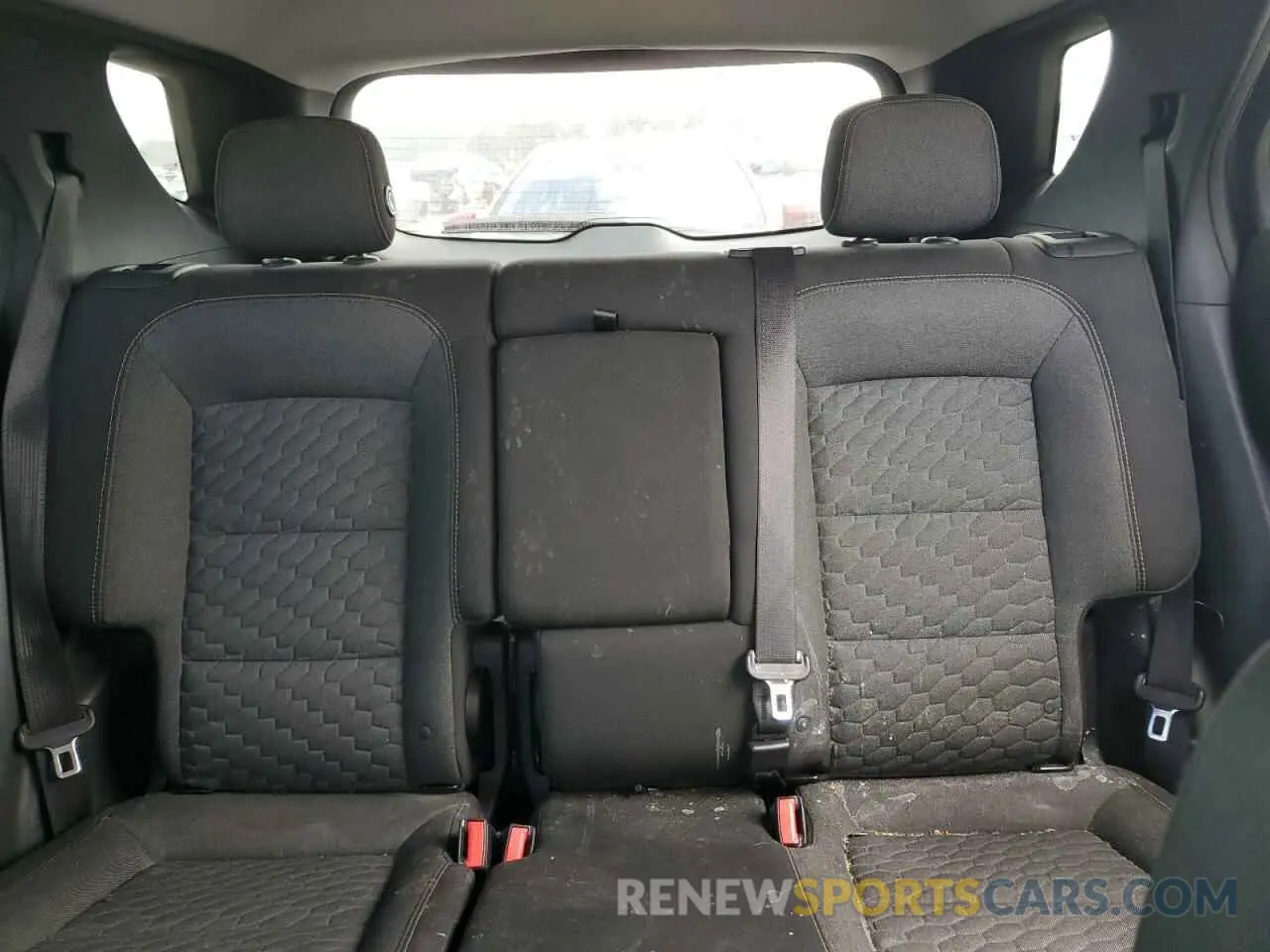 10 Photograph of a damaged car 2GNAXKEV8L6152109 CHEVROLET EQUINOX 2020