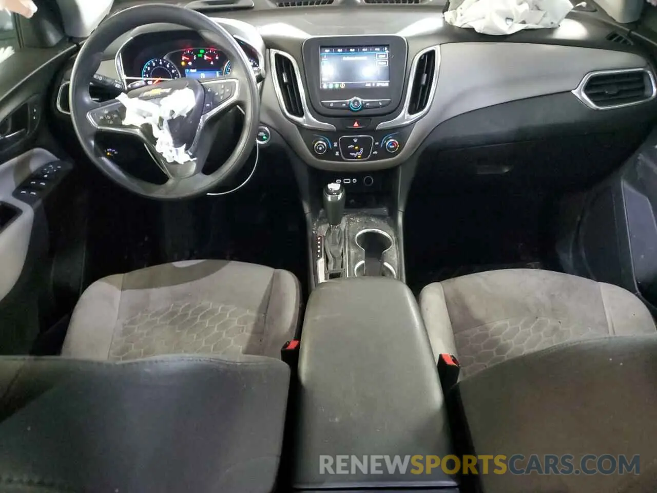 8 Фотография поврежденного автомобиля 2GNAXKEV8L6160520 CHEVROLET EQUINOX 2020