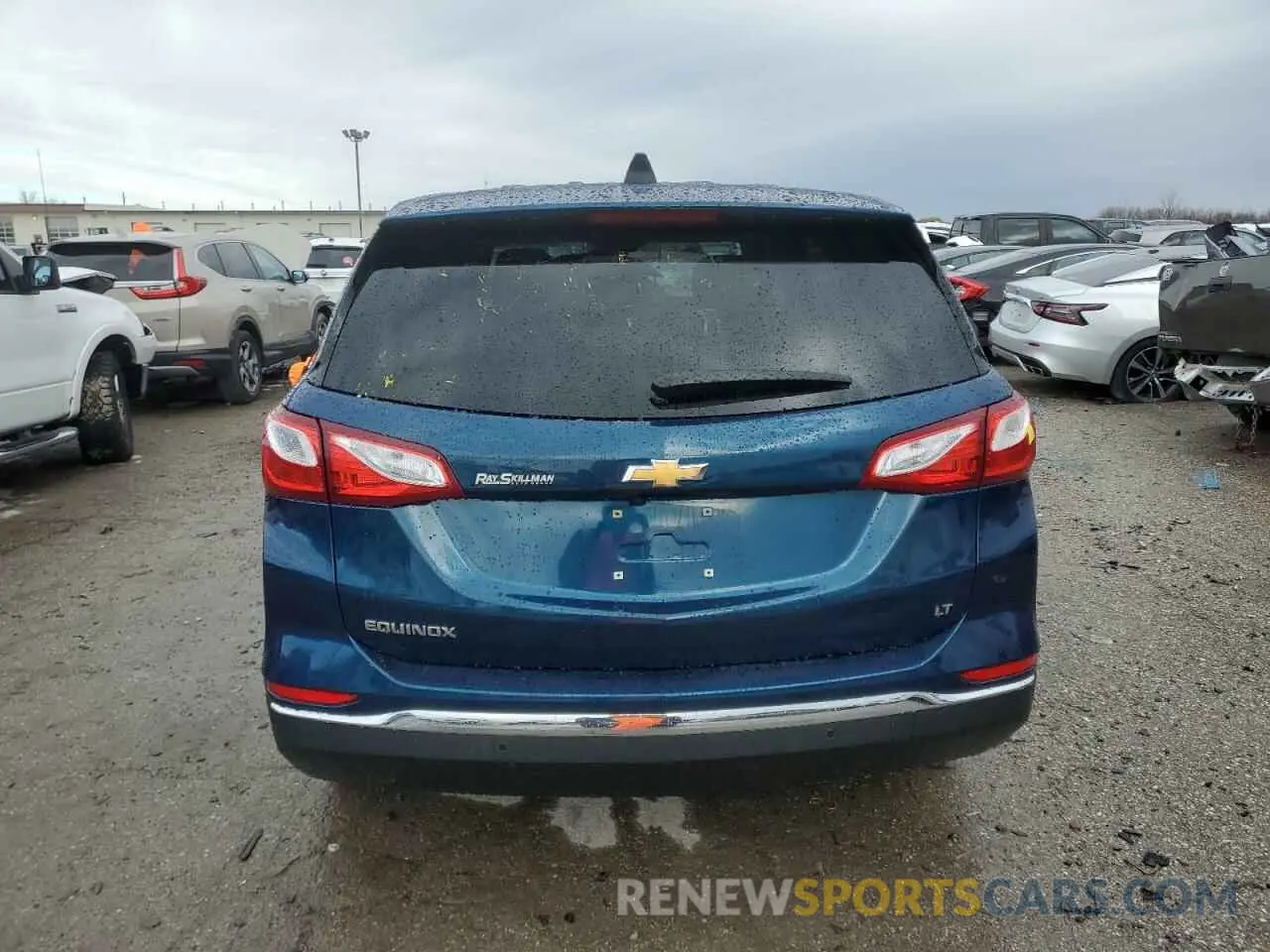 6 Фотография поврежденного автомобиля 2GNAXKEV8L6160663 CHEVROLET EQUINOX 2020