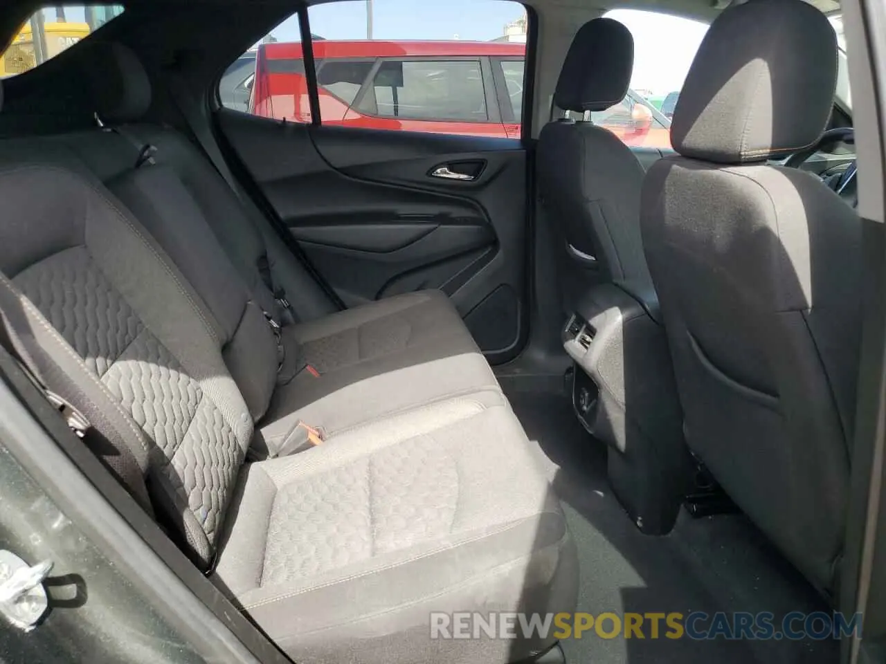 11 Фотография поврежденного автомобиля 2GNAXKEV8L6216391 CHEVROLET EQUINOX 2020