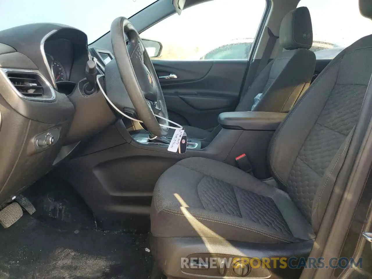 7 Фотография поврежденного автомобиля 2GNAXKEV8L6216391 CHEVROLET EQUINOX 2020