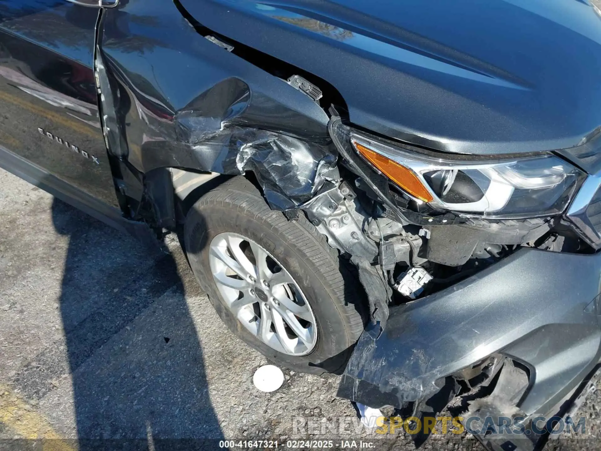 18 Фотография поврежденного автомобиля 2GNAXKEV8L6266076 CHEVROLET EQUINOX 2020