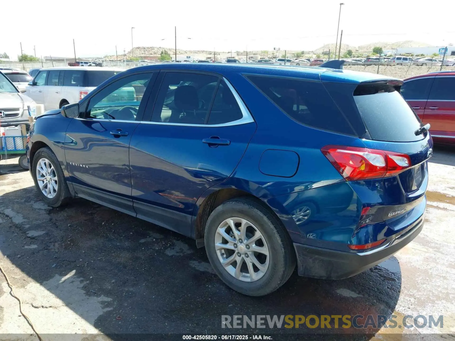 14 Photograph of a damaged car 2GNAXKEV9L6118339 CHEVROLET EQUINOX 2020