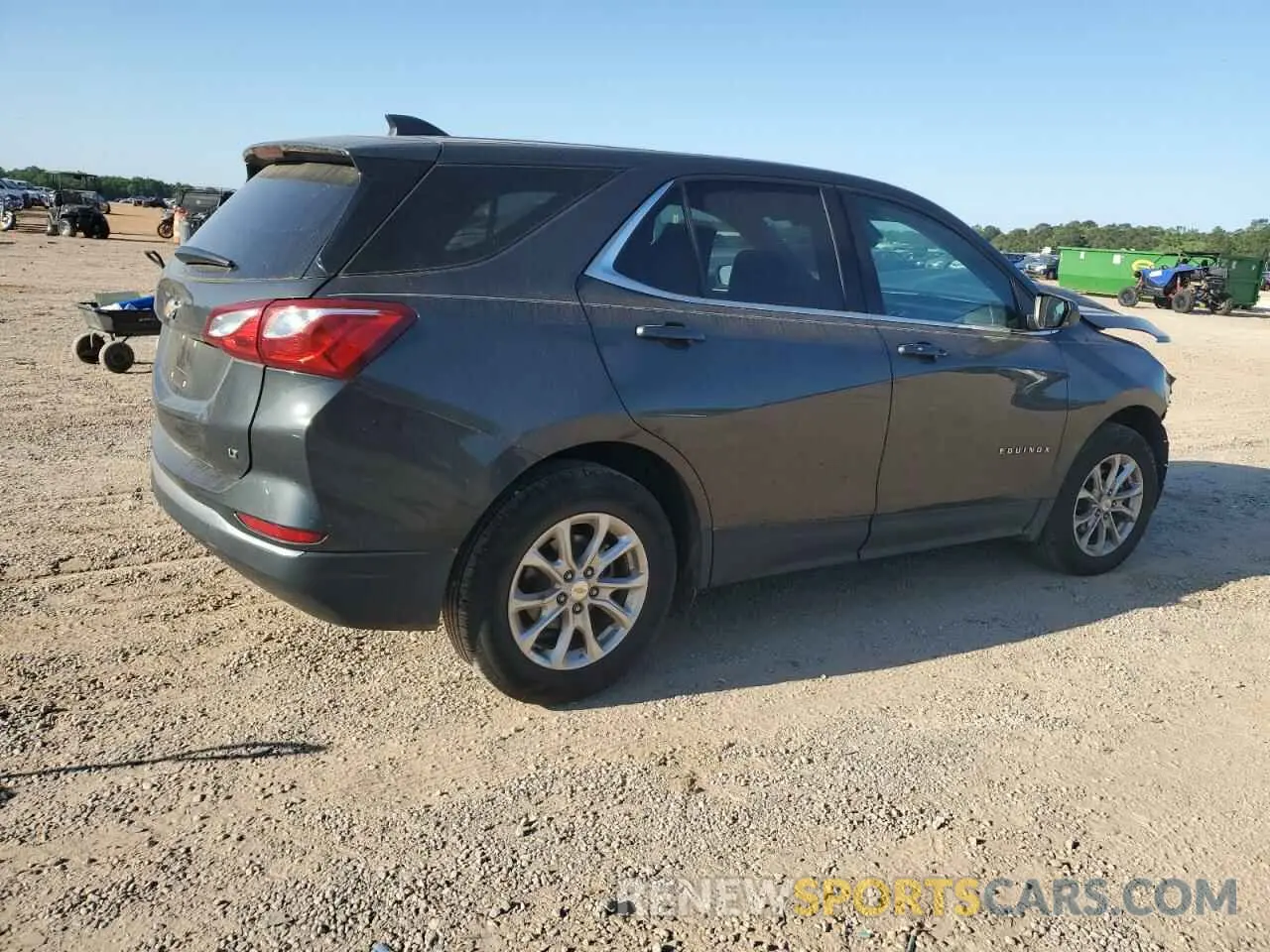 3 Фотография поврежденного автомобиля 2GNAXKEV9L6207179 CHEVROLET EQUINOX 2020