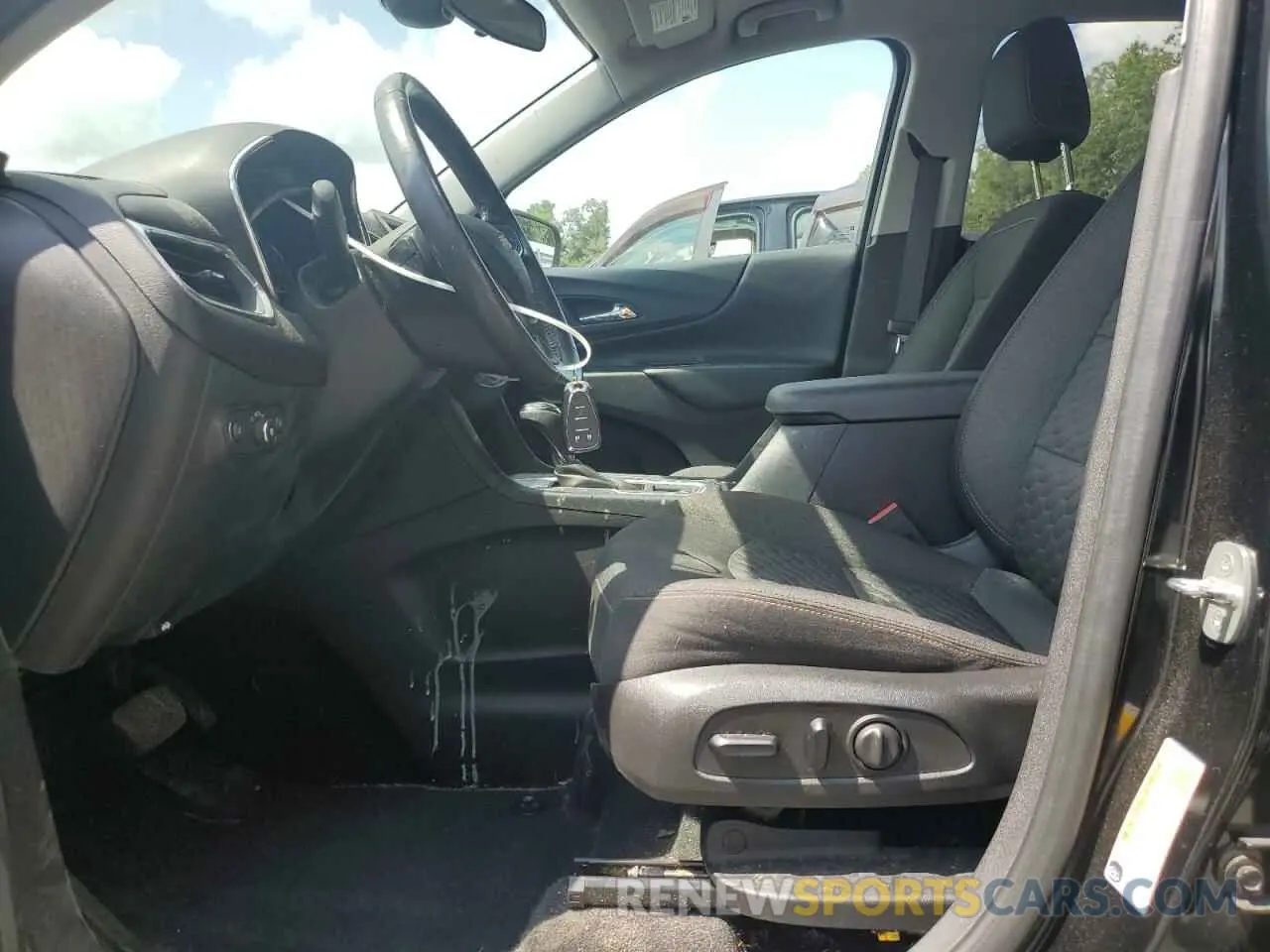 7 Фотография поврежденного автомобиля 2GNAXKEVXL6134680 CHEVROLET EQUINOX 2020