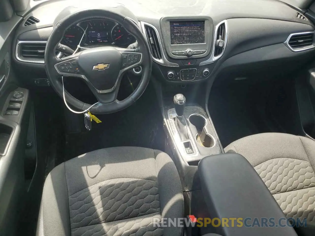 8 Фотография поврежденного автомобиля 2GNAXKEVXL6134680 CHEVROLET EQUINOX 2020