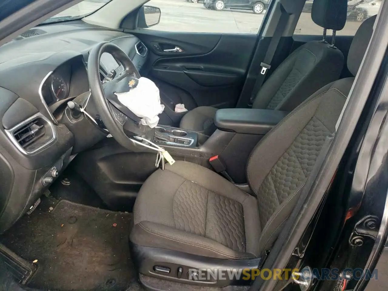 7 Фотография поврежденного автомобиля 2GNAXKEVXL6203710 CHEVROLET EQUINOX 2020