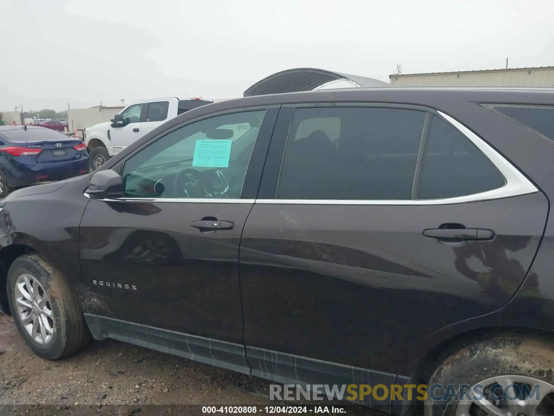 13 Photograph of a damaged car 2GNAXKEVXL6258836 CHEVROLET EQUINOX 2020