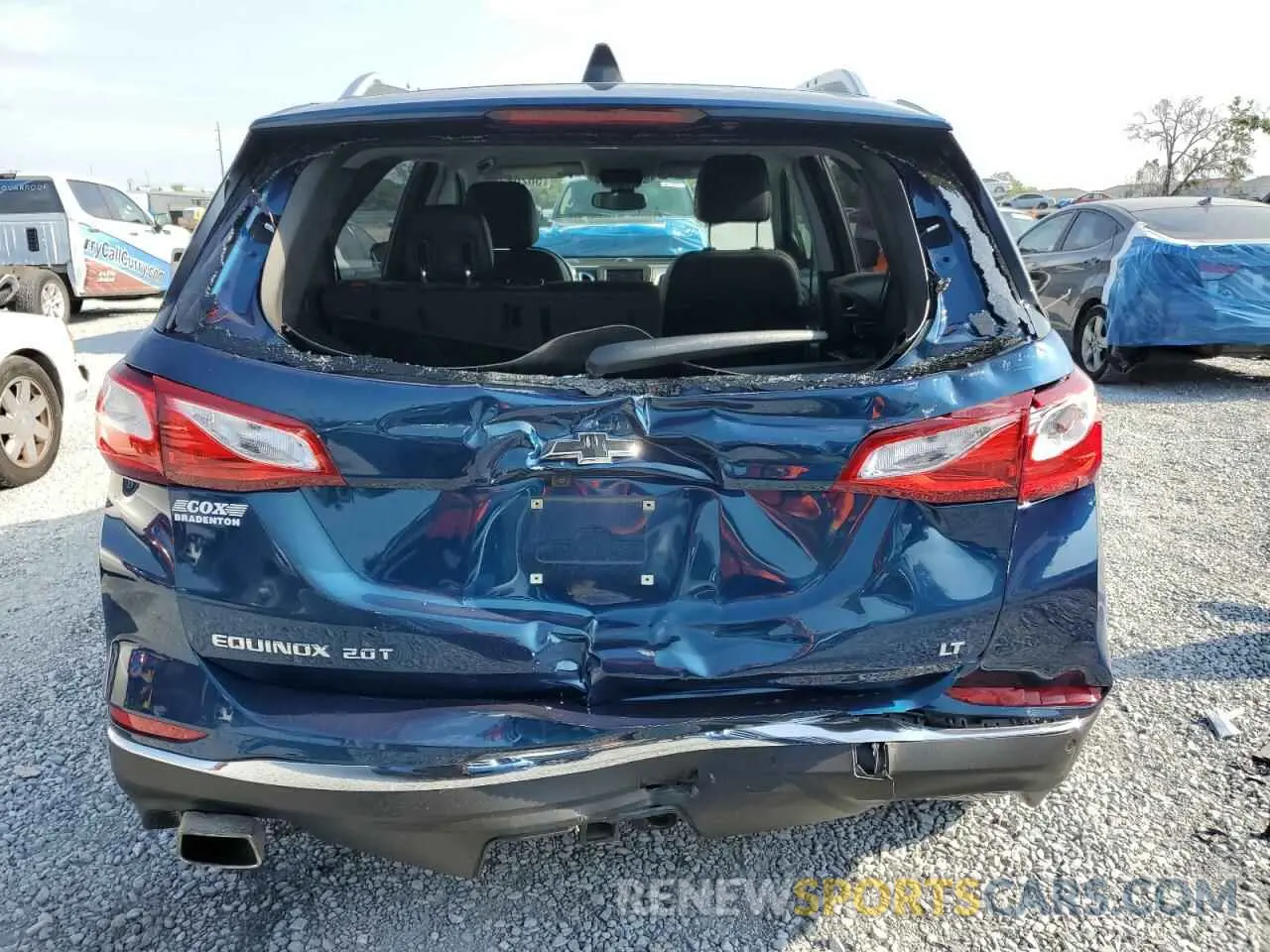 6 Photograph of a damaged car 2GNAXLEX2L6208455 CHEVROLET EQUINOX 2020