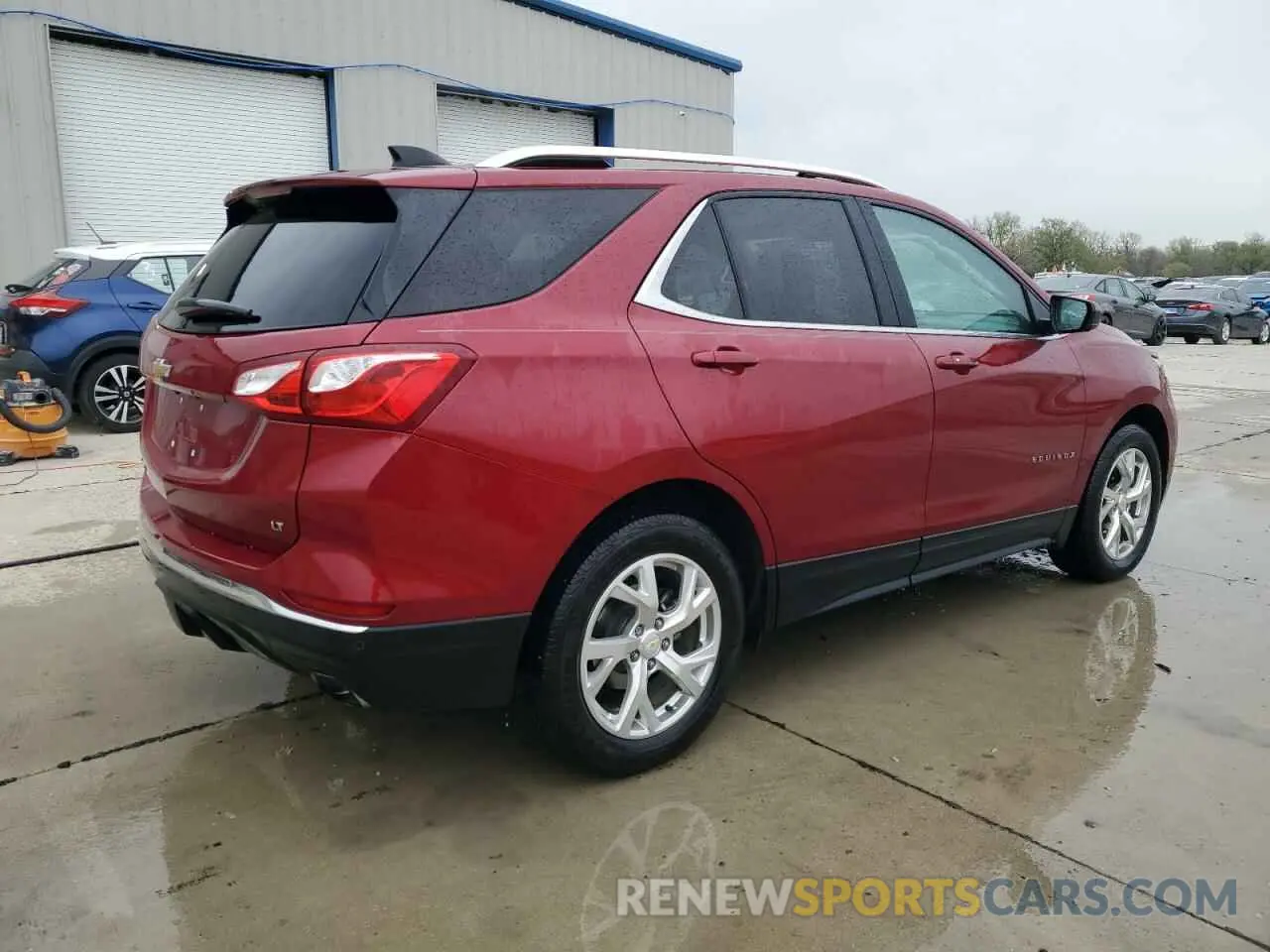 3 Photograph of a damaged car 2GNAXLEX2L6271040 CHEVROLET EQUINOX 2020