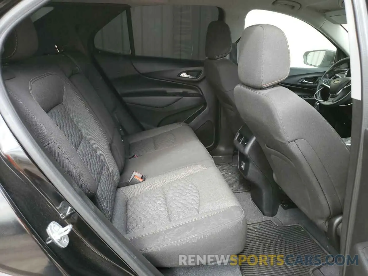 10 Photograph of a damaged car 2GNAXLEX7L6141500 CHEVROLET EQUINOX 2020