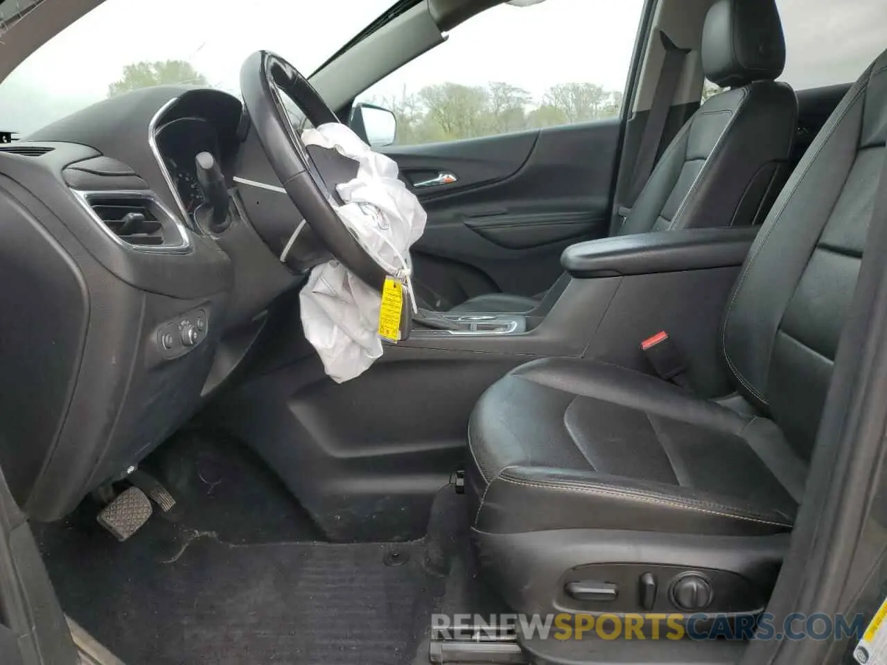 7 Фотография поврежденного автомобиля 2GNAXNEV4L6169880 CHEVROLET EQUINOX 2020
