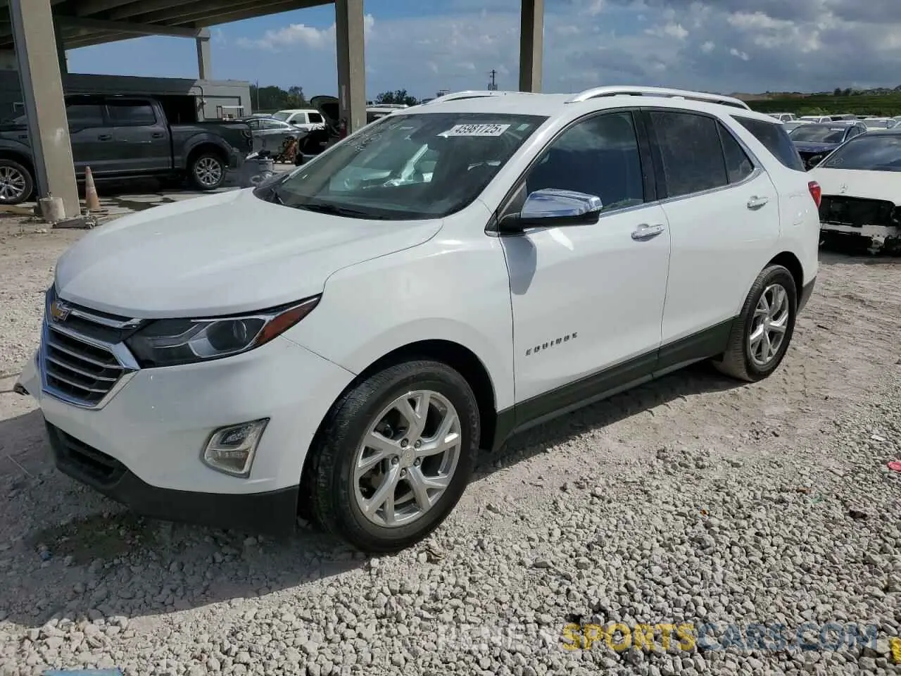 1 Photograph of a damaged car 2GNAXNEV5L6171041 CHEVROLET EQUINOX 2020