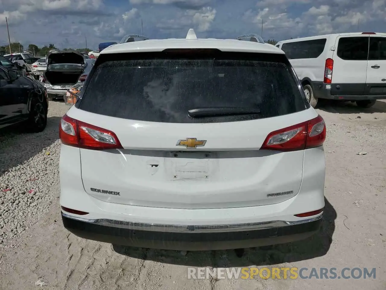 6 Photograph of a damaged car 2GNAXNEV5L6171041 CHEVROLET EQUINOX 2020