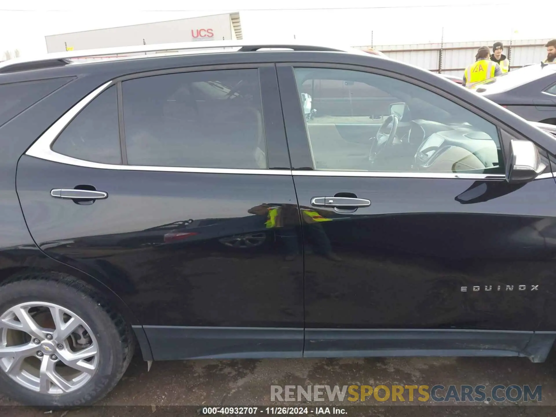 13 Photograph of a damaged car 2GNAXNEV9L6163122 CHEVROLET EQUINOX 2020