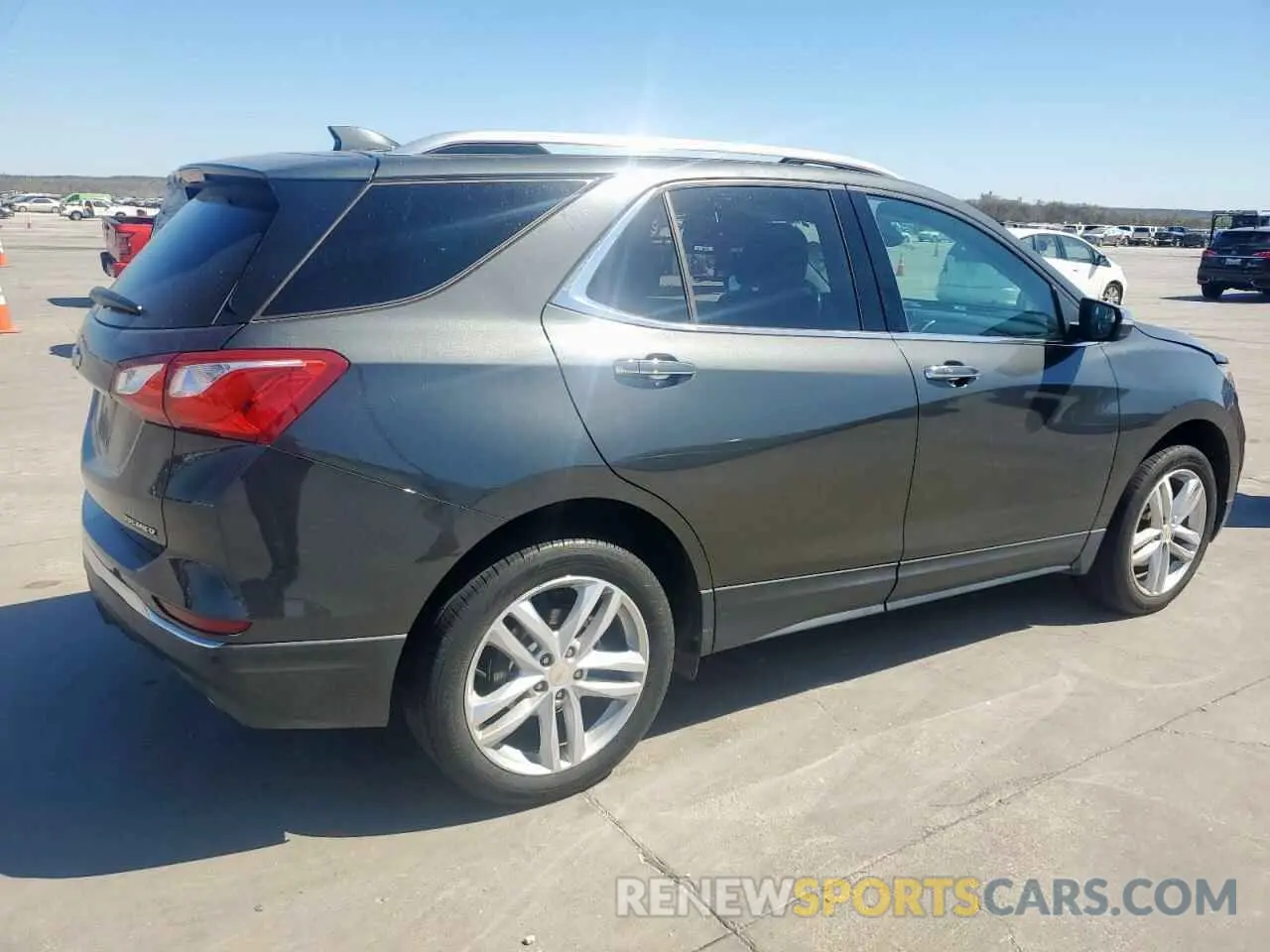 3 Photograph of a damaged car 2GNAXPEX0L6177276 CHEVROLET EQUINOX 2020