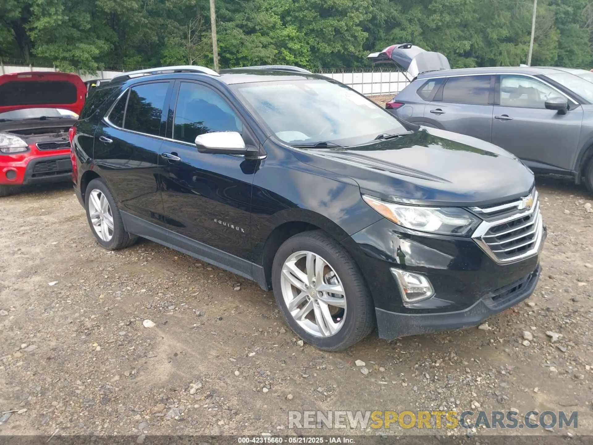 1 Photograph of a damaged car 2GNAXPEX5L6118451 CHEVROLET EQUINOX 2020