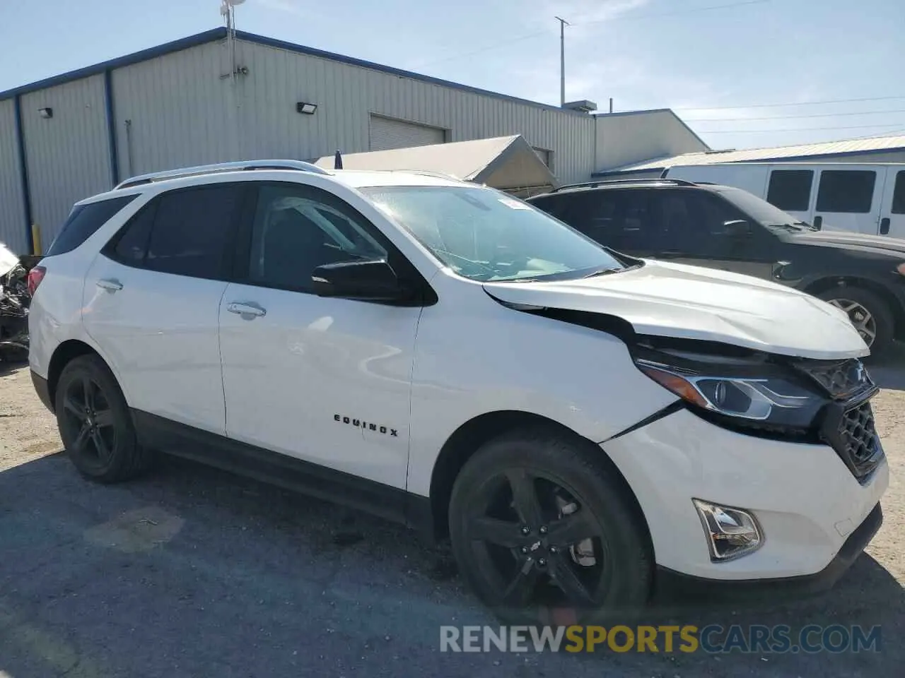 4 Photograph of a damaged car 2GNAXPEX7L6212069 CHEVROLET EQUINOX 2020
