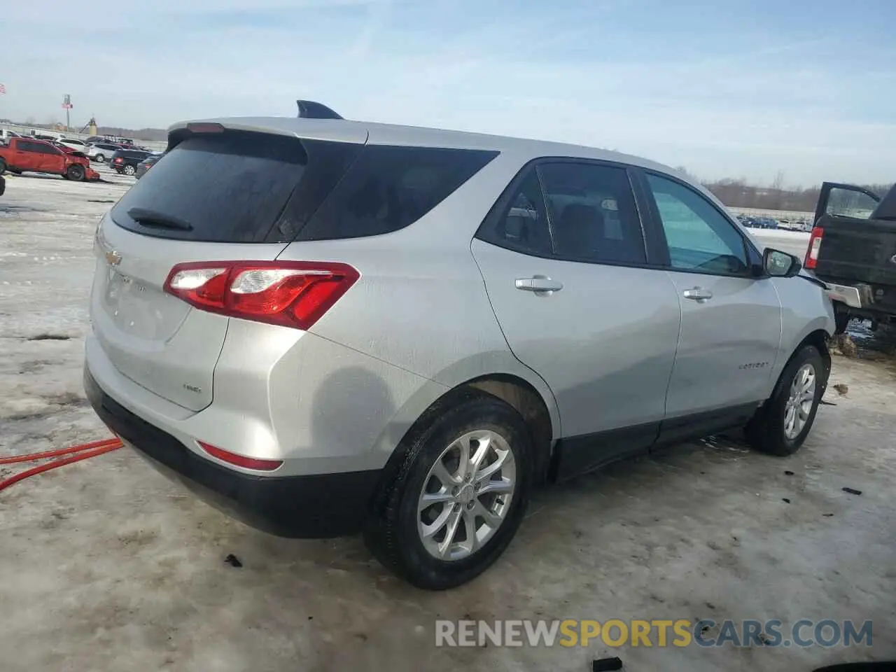 3 Photograph of a damaged car 2GNAXSEV6L6141948 CHEVROLET EQUINOX 2020