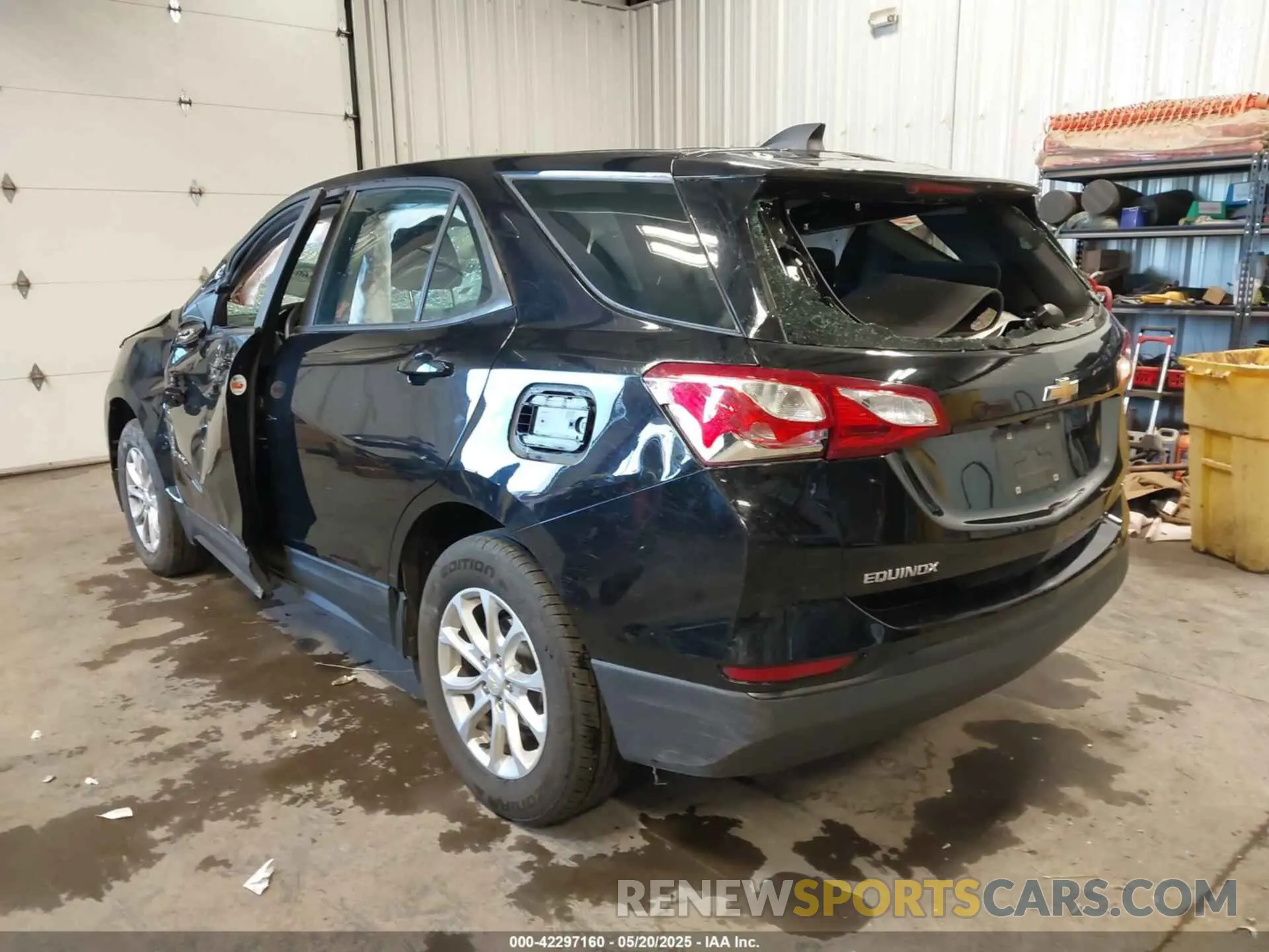 3 Photograph of a damaged car 2GNAXSEV8L6181836 CHEVROLET EQUINOX 2020