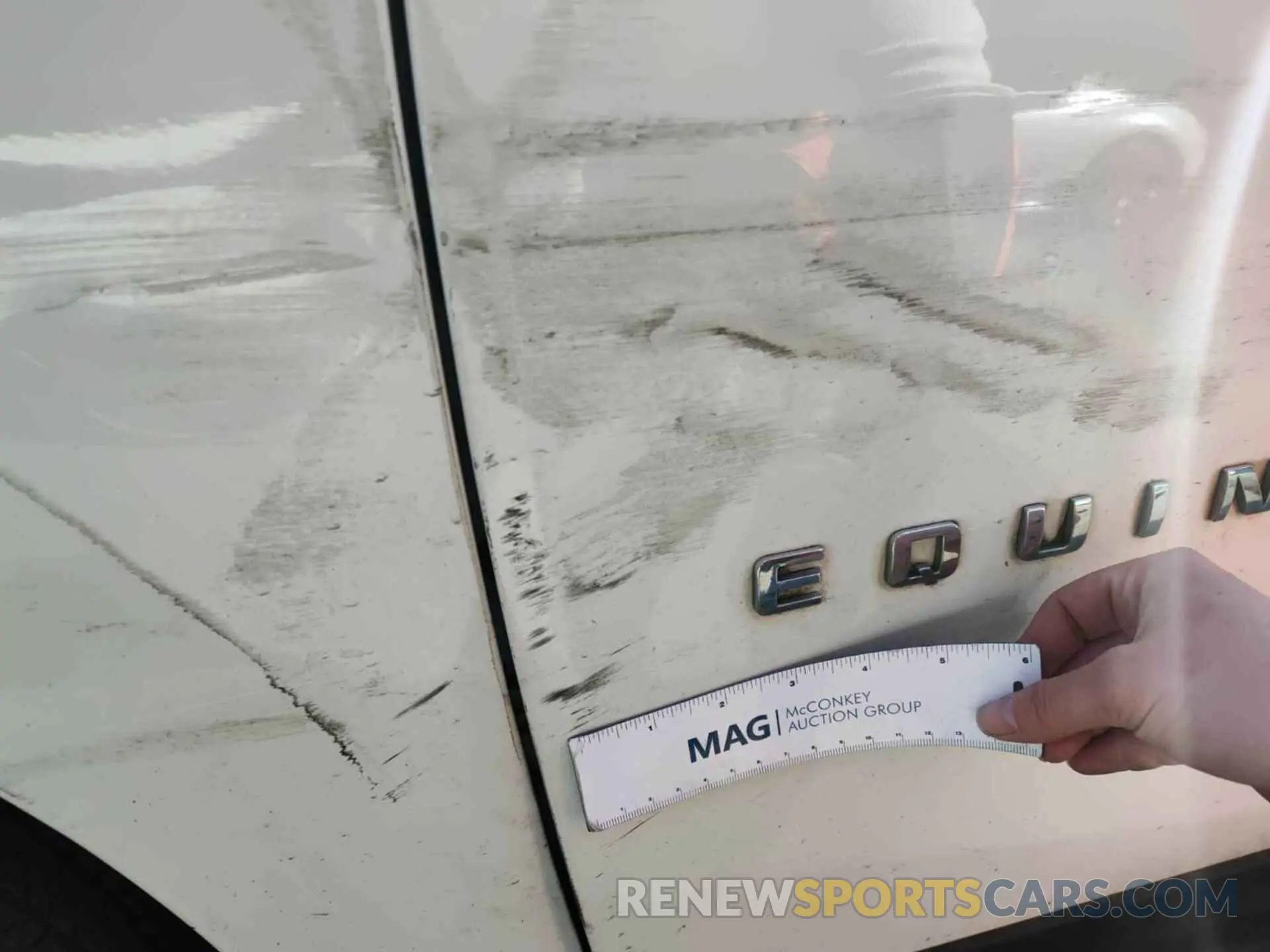 4 Photograph of a damaged car 2GNAXTEV0L6247480 CHEVROLET EQUINOX 2020