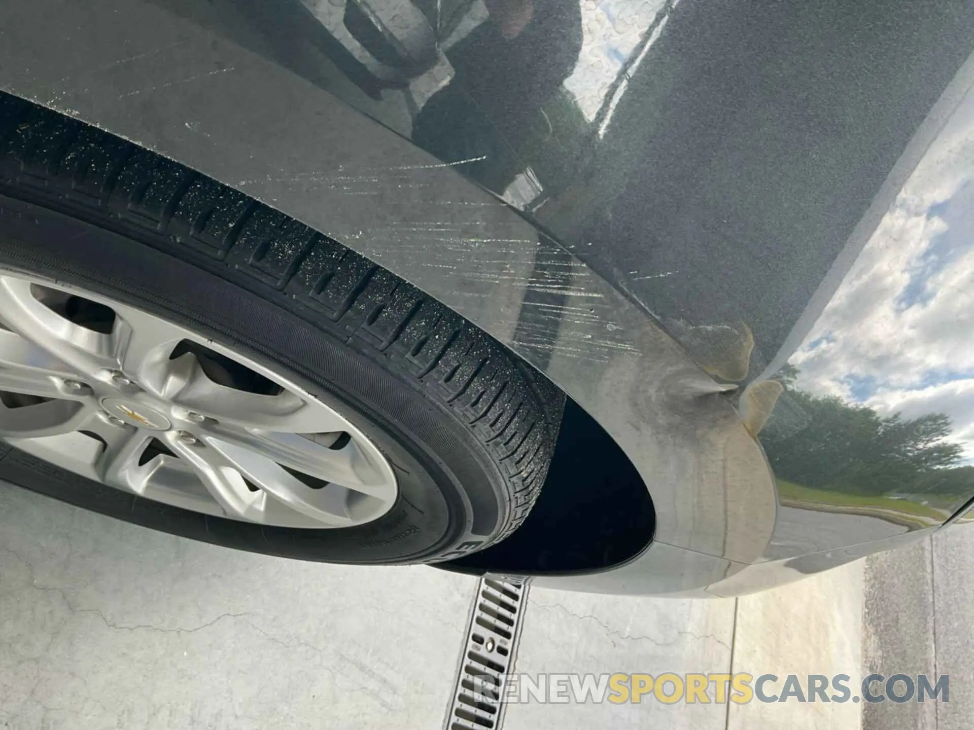 13 Photograph of a damaged car 2GNAXTEV2L6232401 CHEVROLET EQUINOX 2020