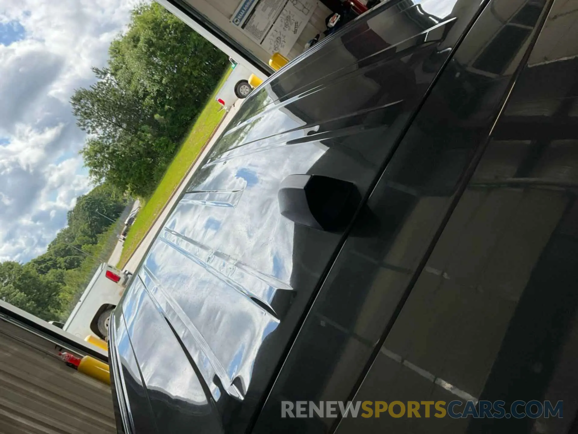 26 Photograph of a damaged car 2GNAXTEV2L6232401 CHEVROLET EQUINOX 2020