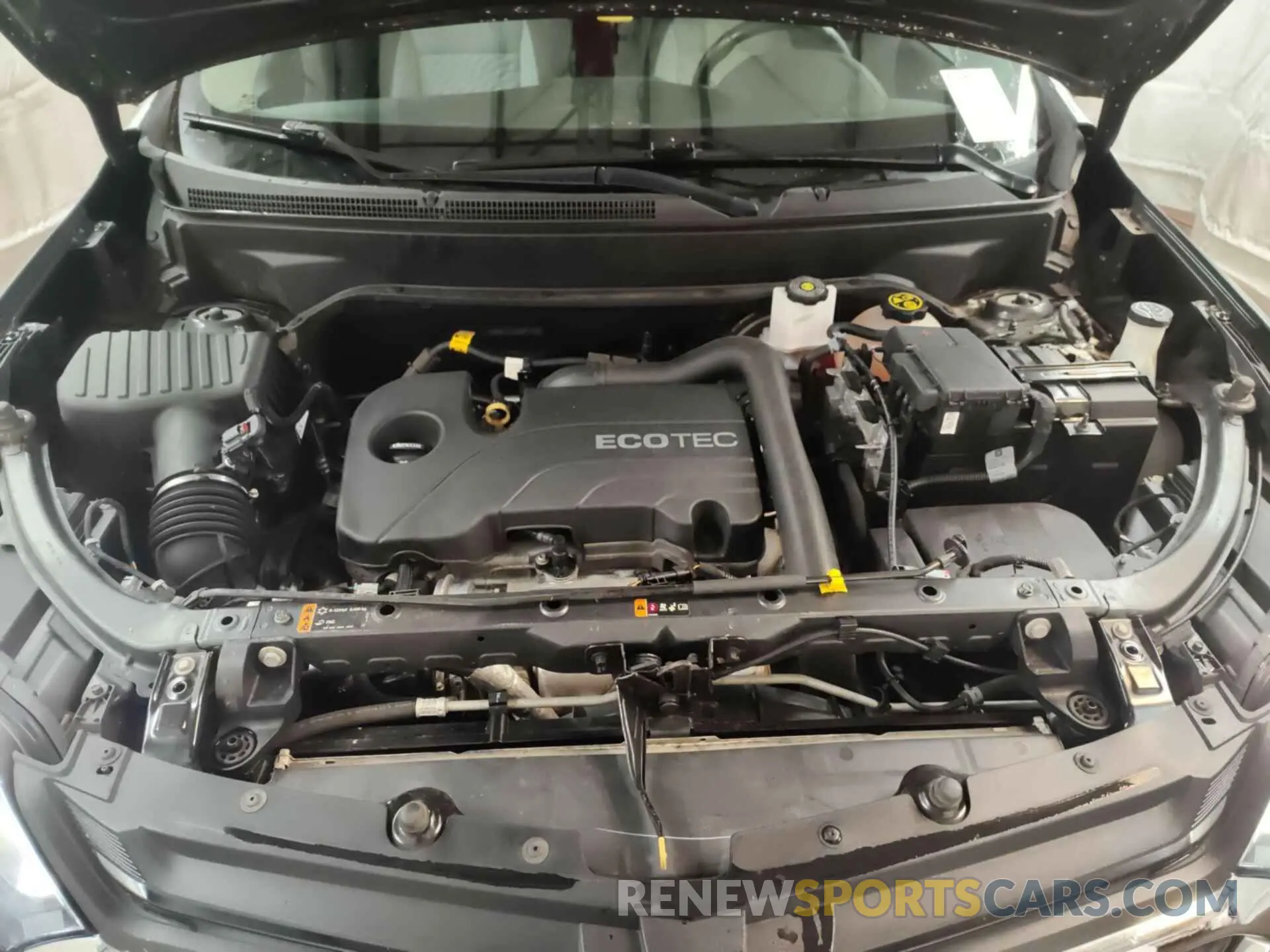 21 Photograph of a damaged car 2GNAXTEV2L6241115 CHEVROLET EQUINOX 2020