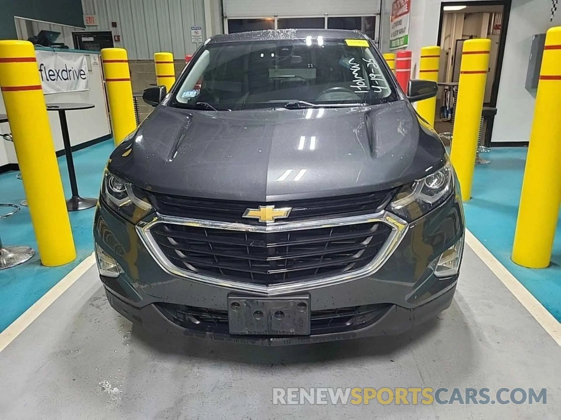47 Фотография поврежденного автомобиля 2GNAXTEV2L6262790 CHEVROLET EQUINOX 2020