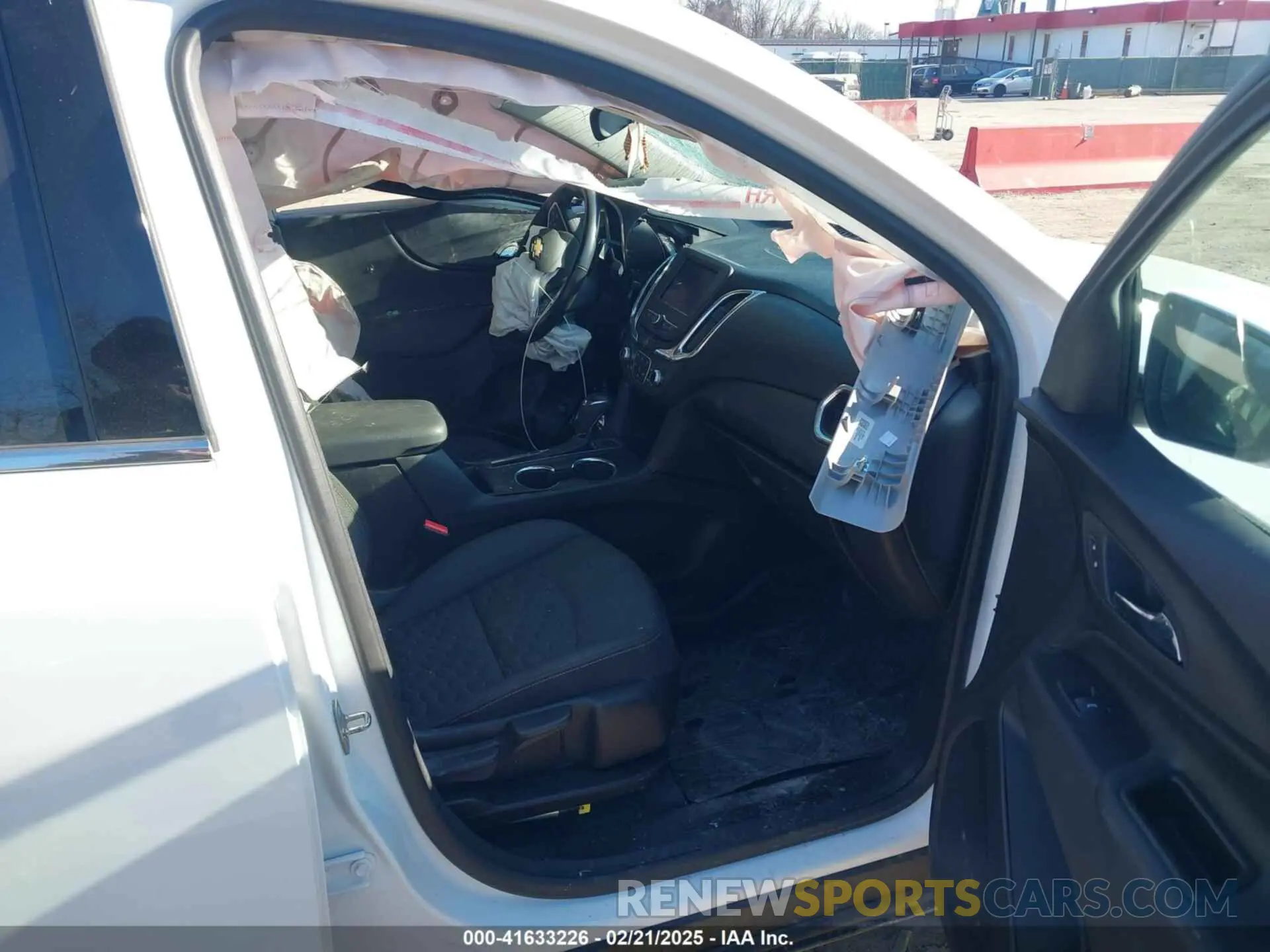 5 Фотография поврежденного автомобиля 2GNAXTEV3L6125390 CHEVROLET EQUINOX 2020