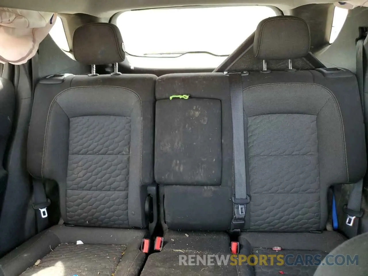 10 Photograph of a damaged car 2GNAXTEV3L6146434 CHEVROLET EQUINOX 2020
