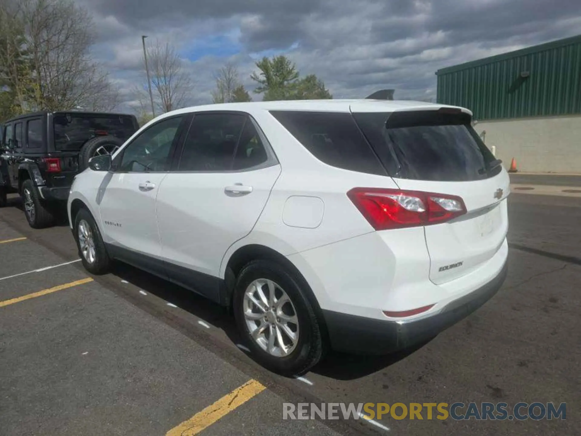 6 Photograph of a damaged car 2GNAXTEV3L6233721 CHEVROLET EQUINOX 2020