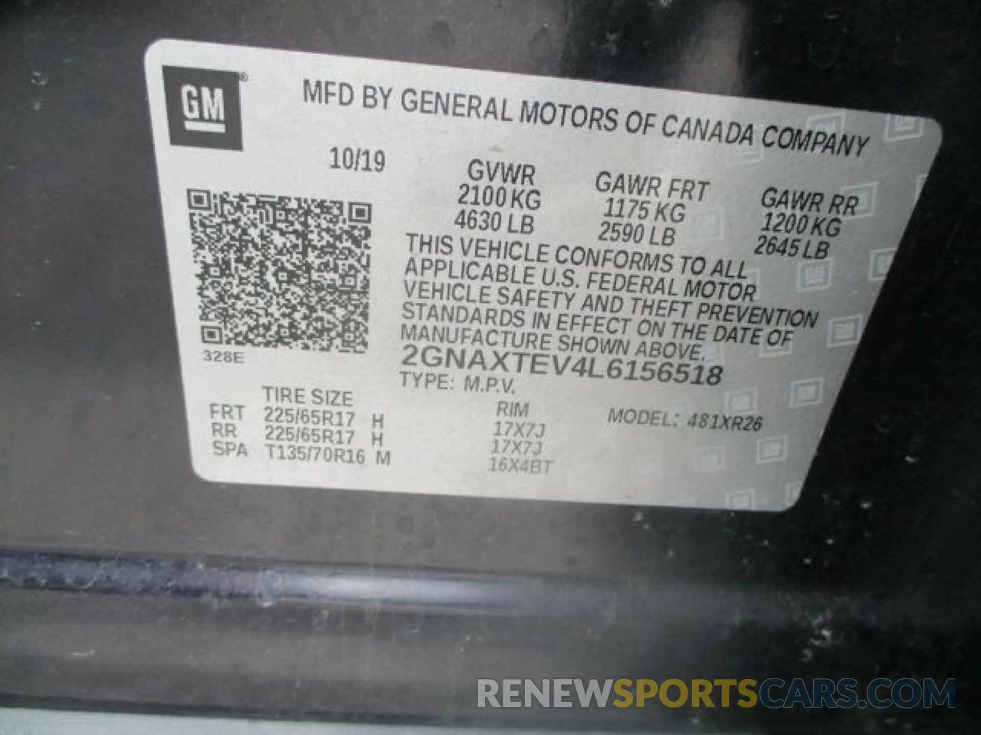 24 Photograph of a damaged car 2GNAXTEV4L6156518 CHEVROLET EQUINOX 2020