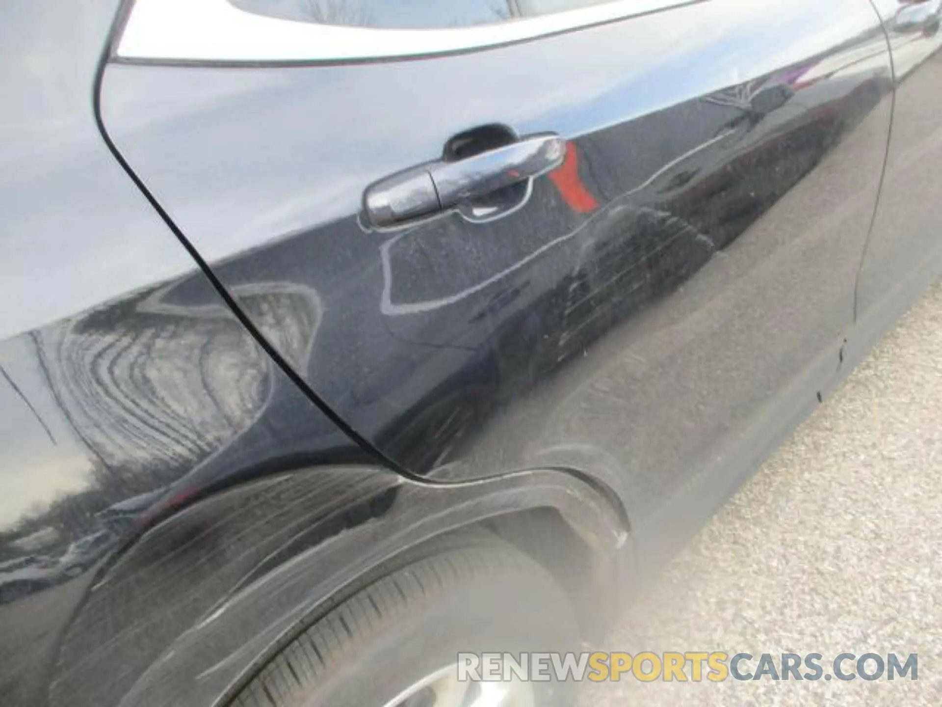 4 Photograph of a damaged car 2GNAXTEV4L6156518 CHEVROLET EQUINOX 2020